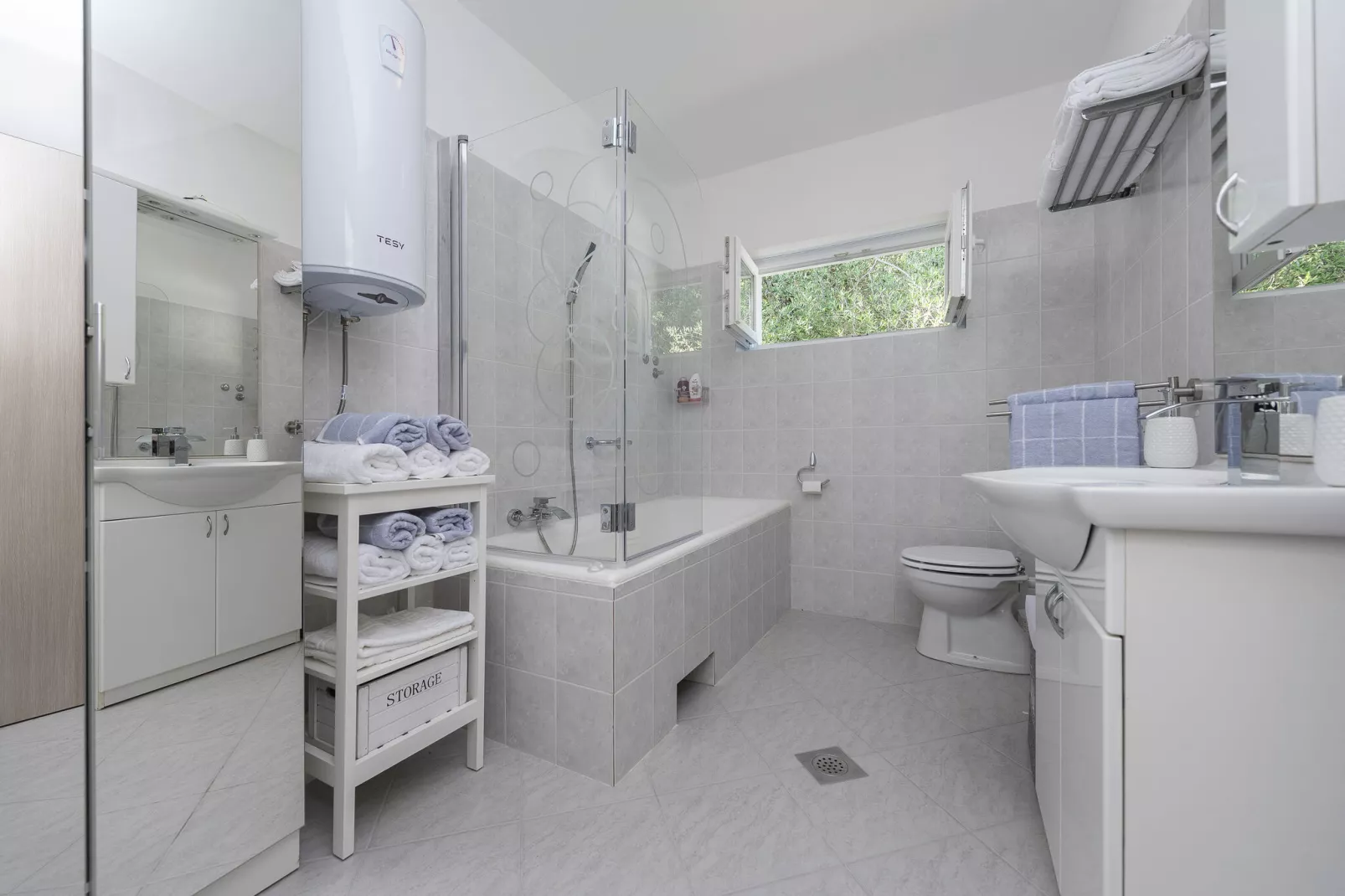 Villa Maslenica-Bathroom