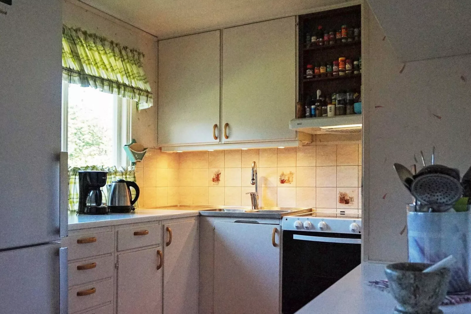 8 person holiday home in HENÅN-Indoor