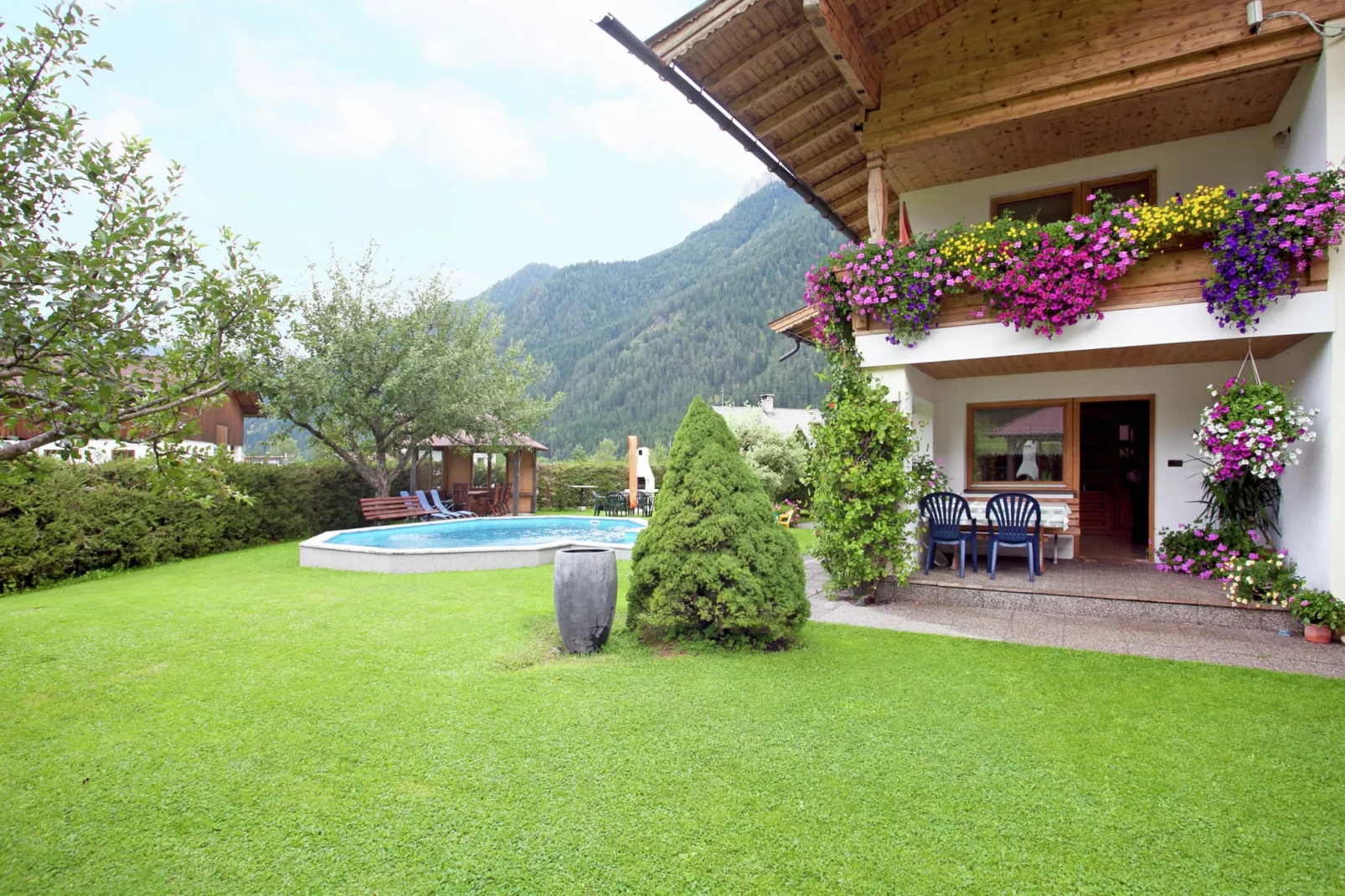Rothorn-Gardens summer
