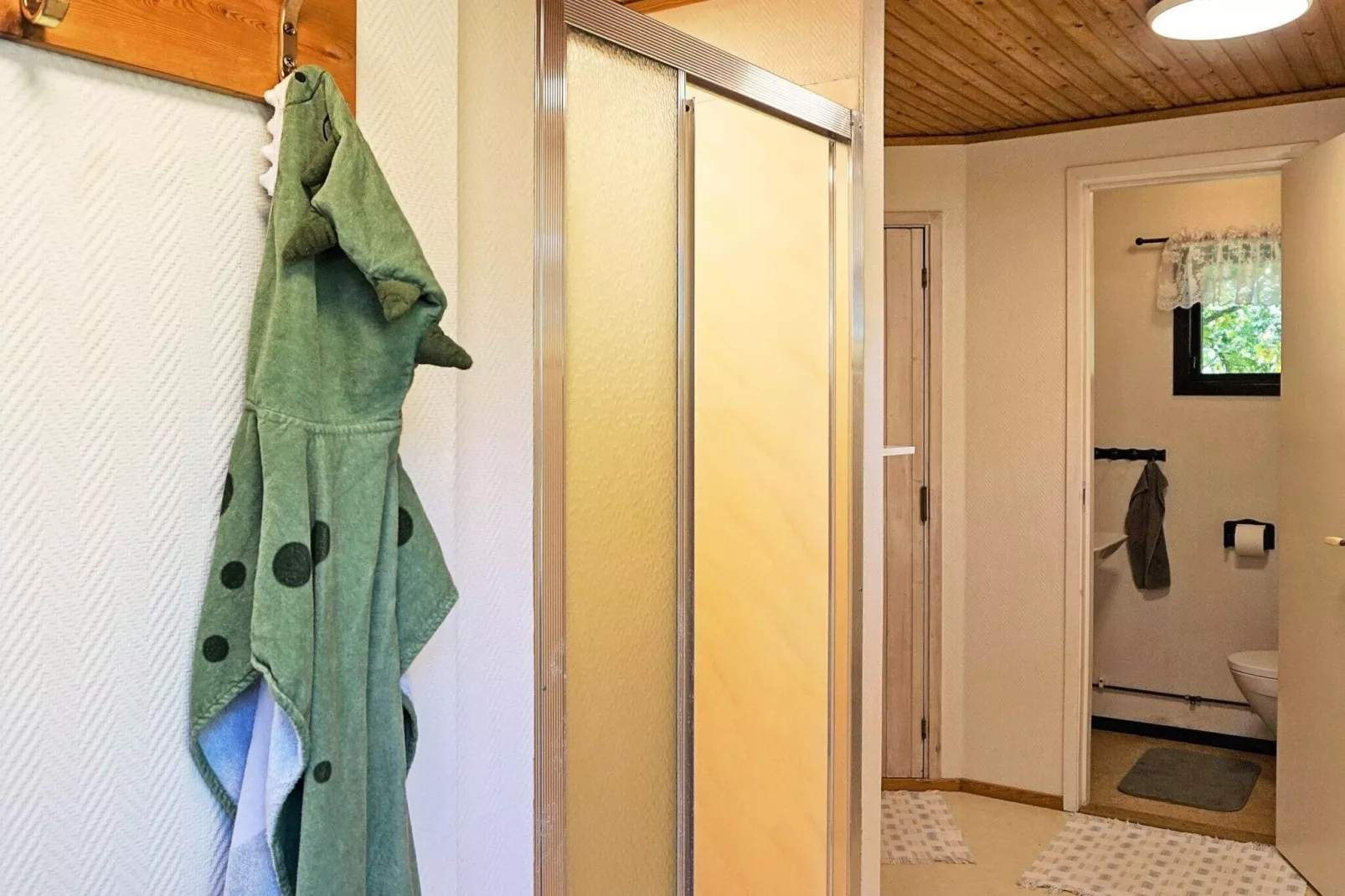 8 person holiday home in HENÅN-Indoor