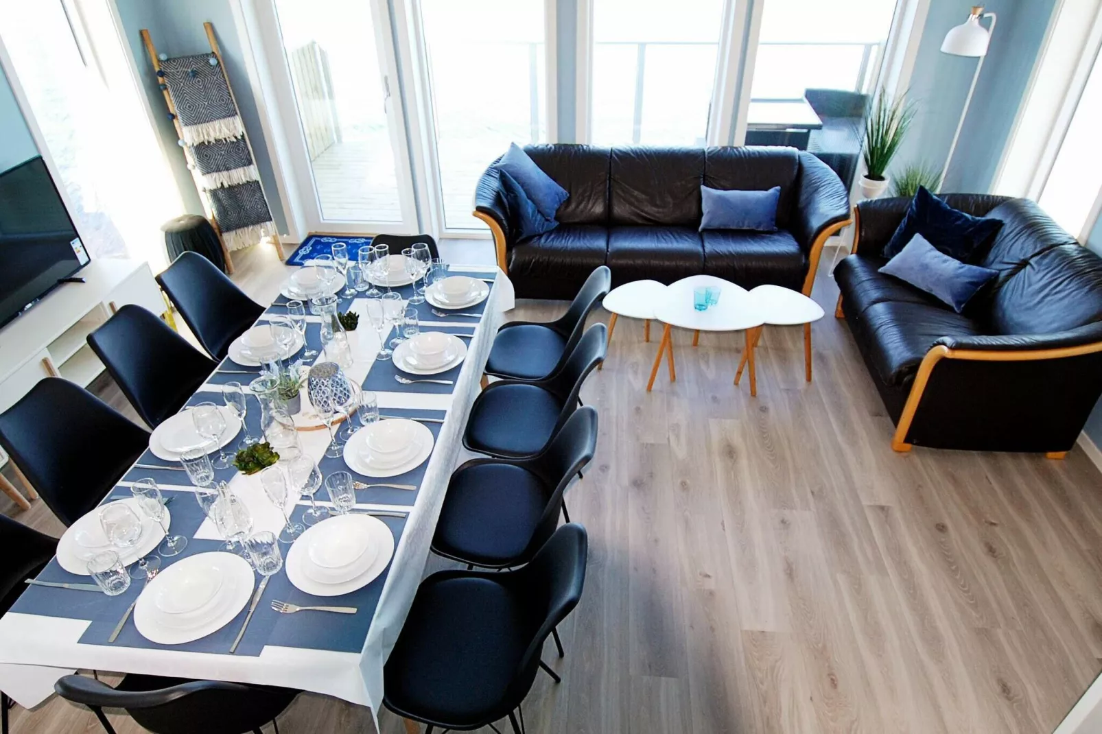 10 person holiday home in Brattvåg