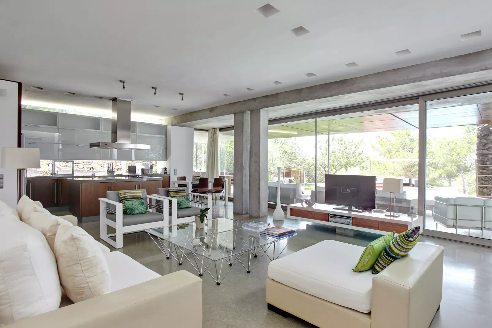 Sol Post-Living room