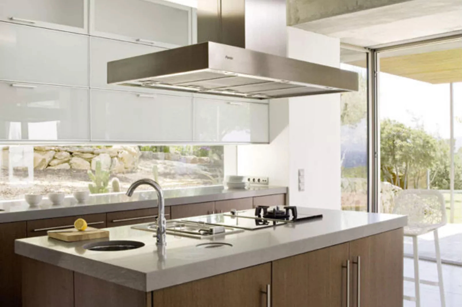 Sol Post-Kitchen