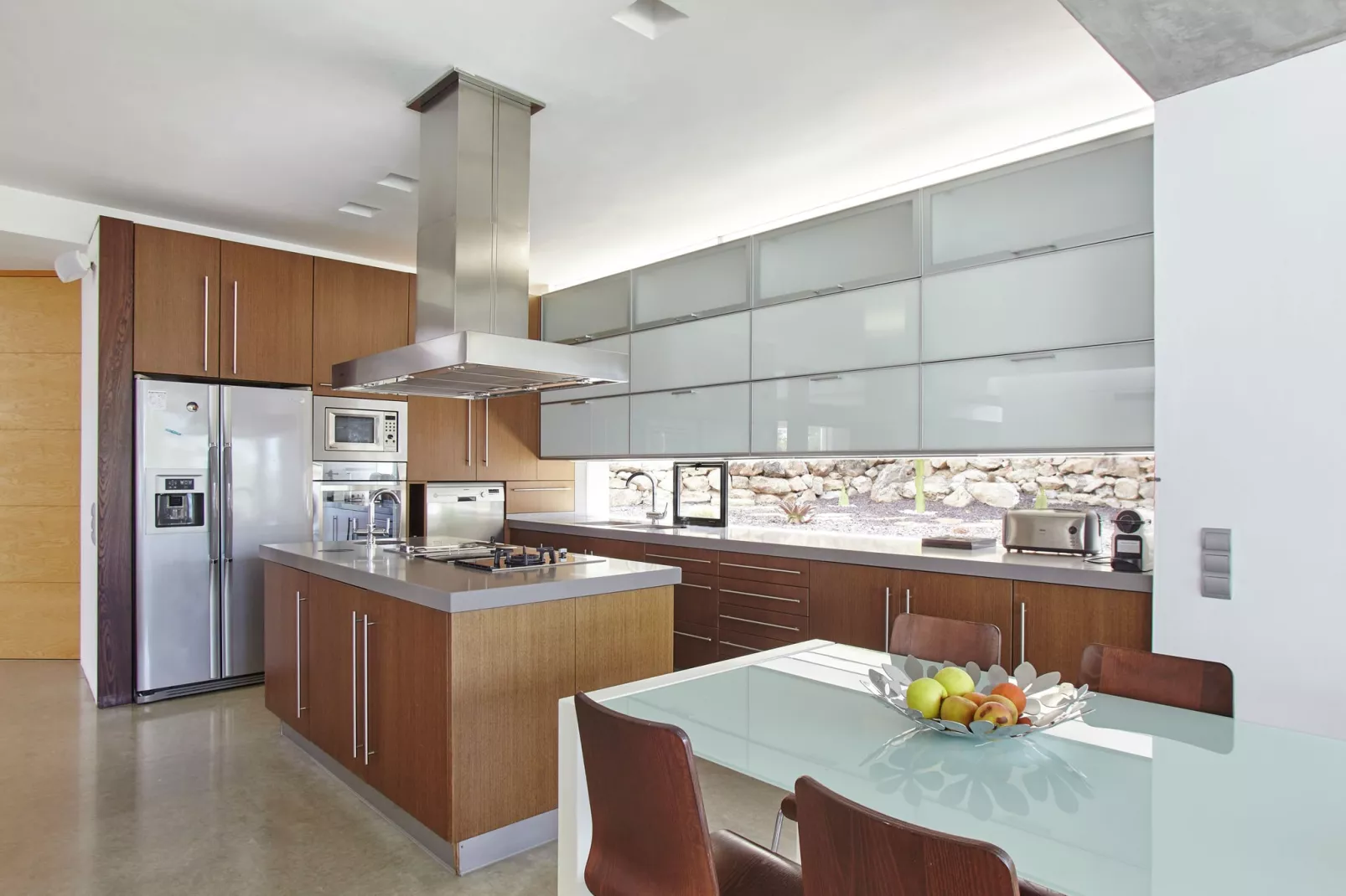 Sol Post-Kitchen