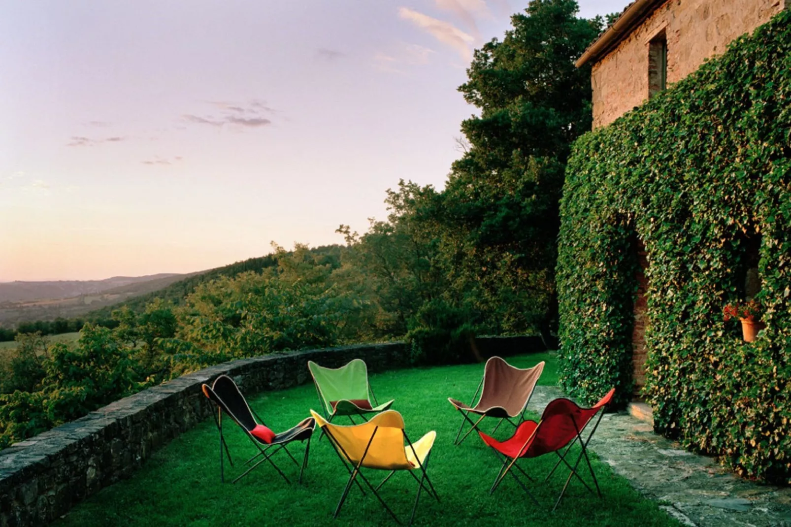 Il Palazzo-Gardens summer