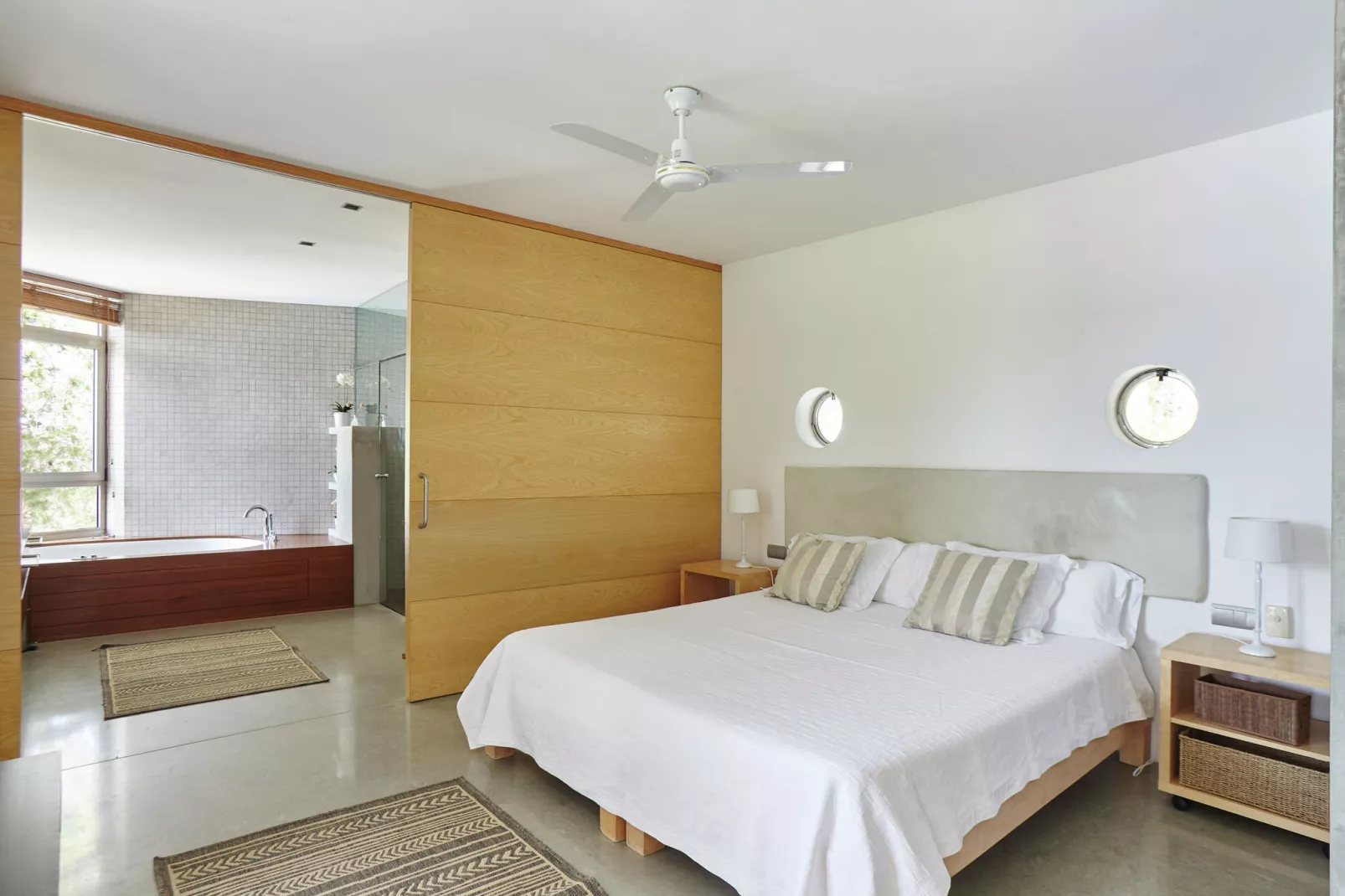 Sol Post-Bedroom