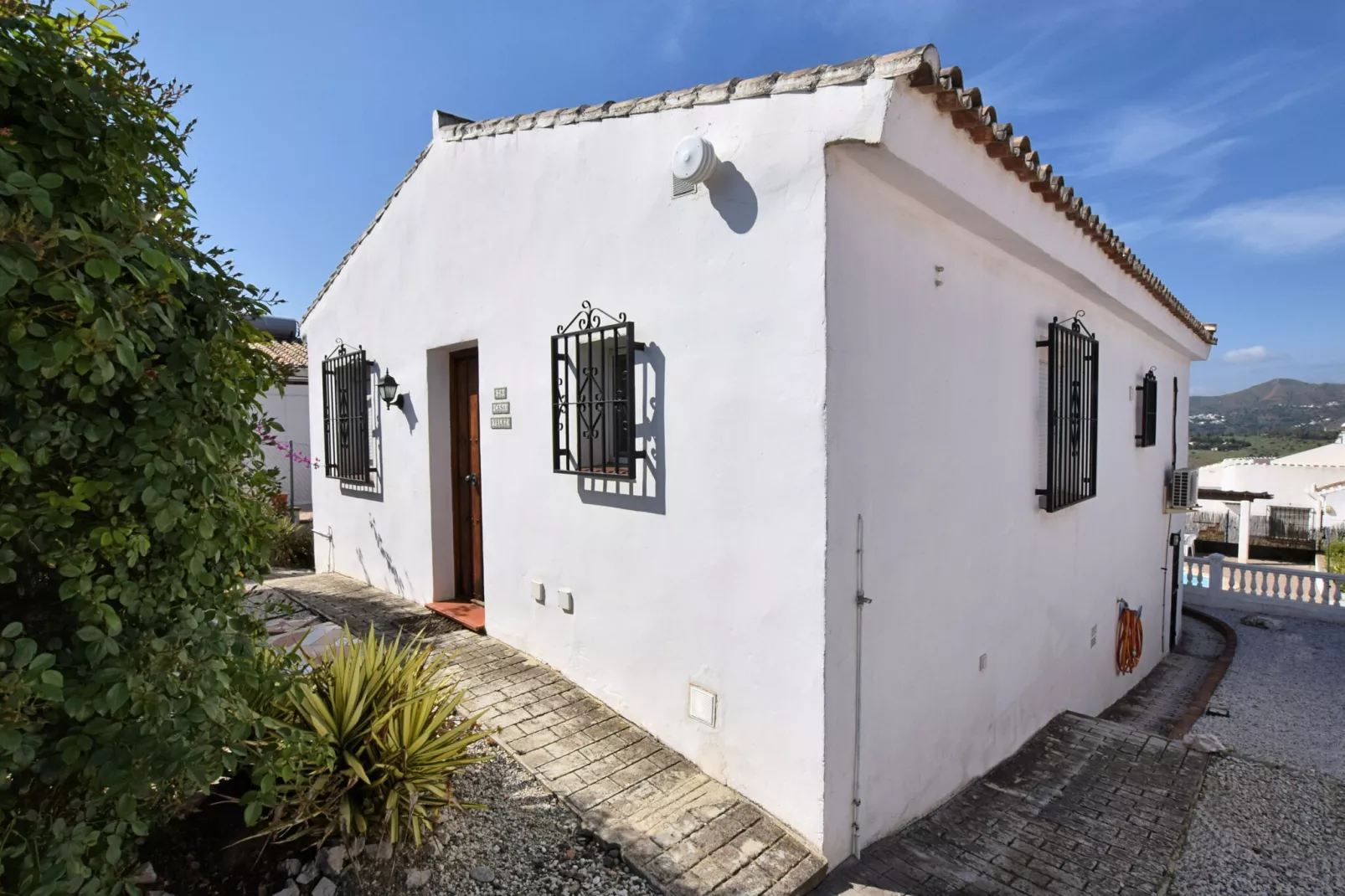 Casa Velez-Exterior summer