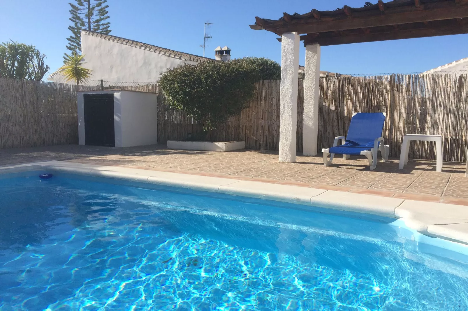 Casa Velez-Pool
