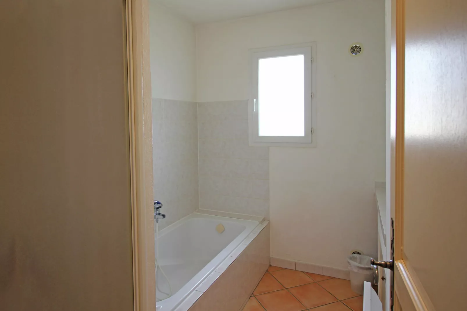 Mas du Puits-Bathroom
