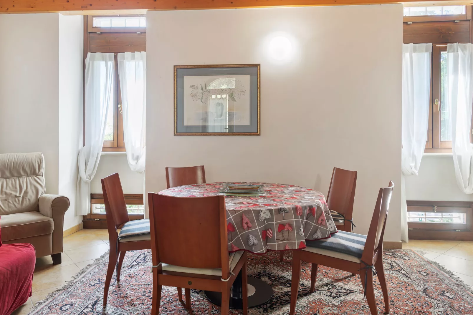 Vega-Dining room