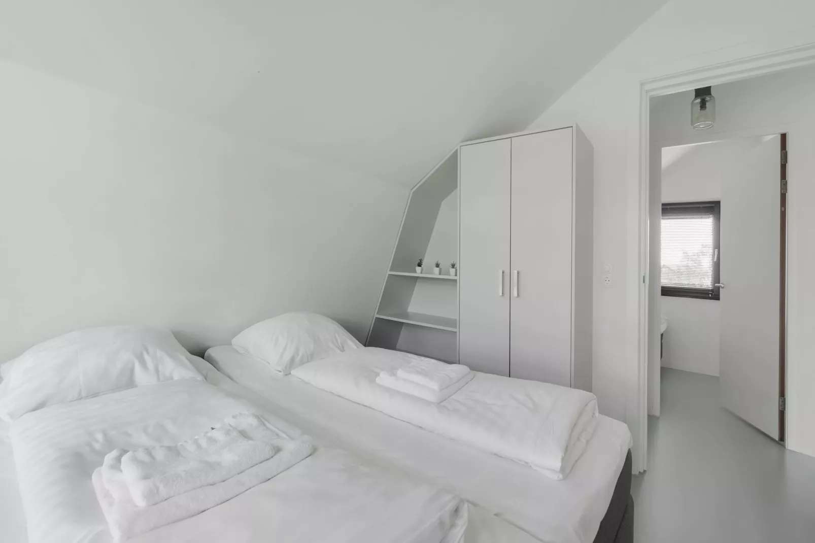 Duinvilla aan het Meer-Bedroom