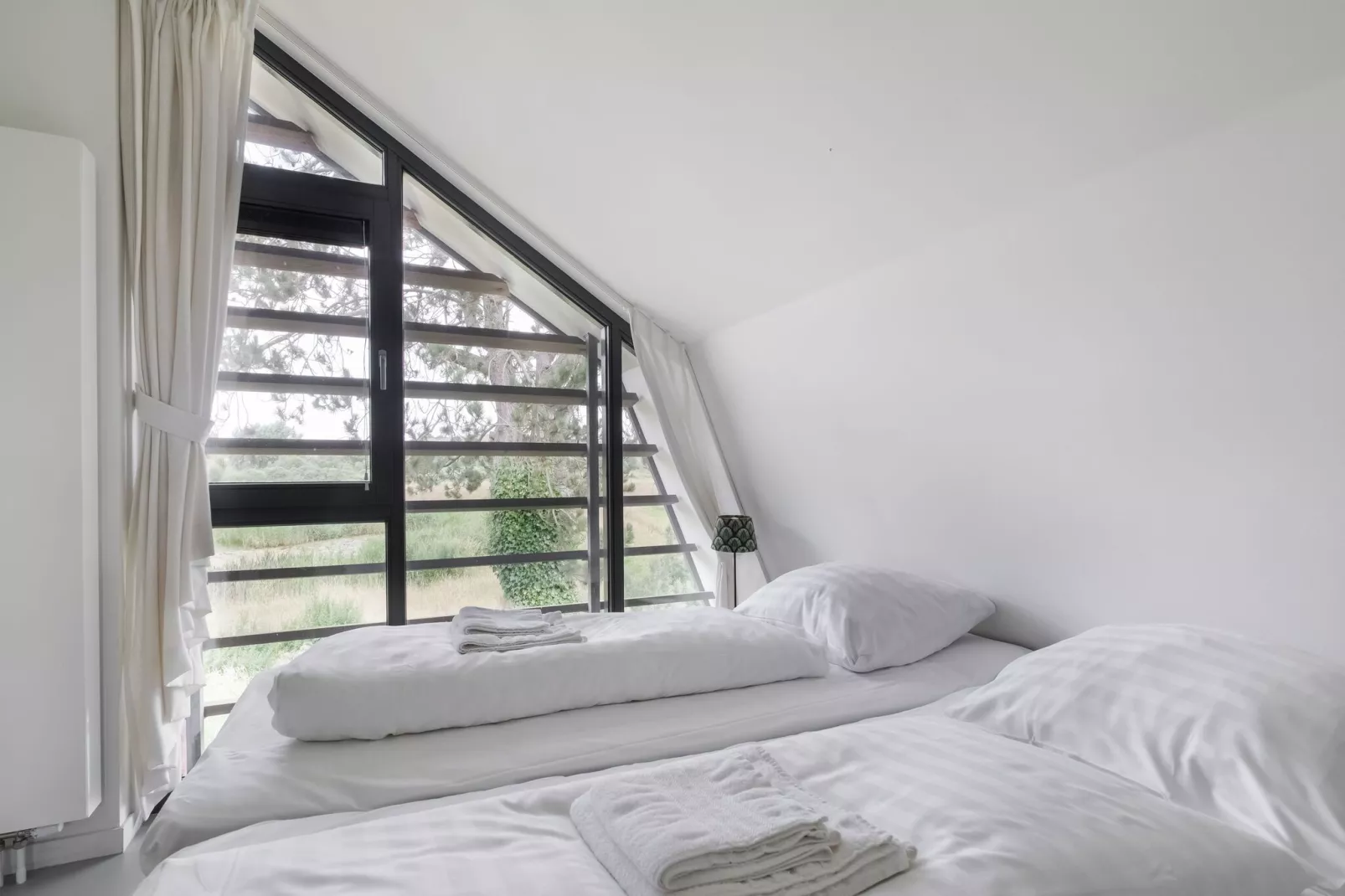 Duinvilla aan het Meer-Bedroom