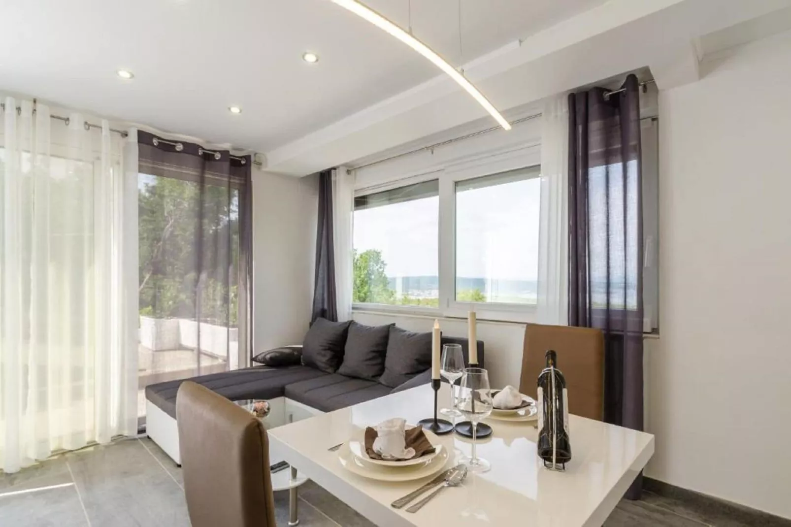 Milly-Living room