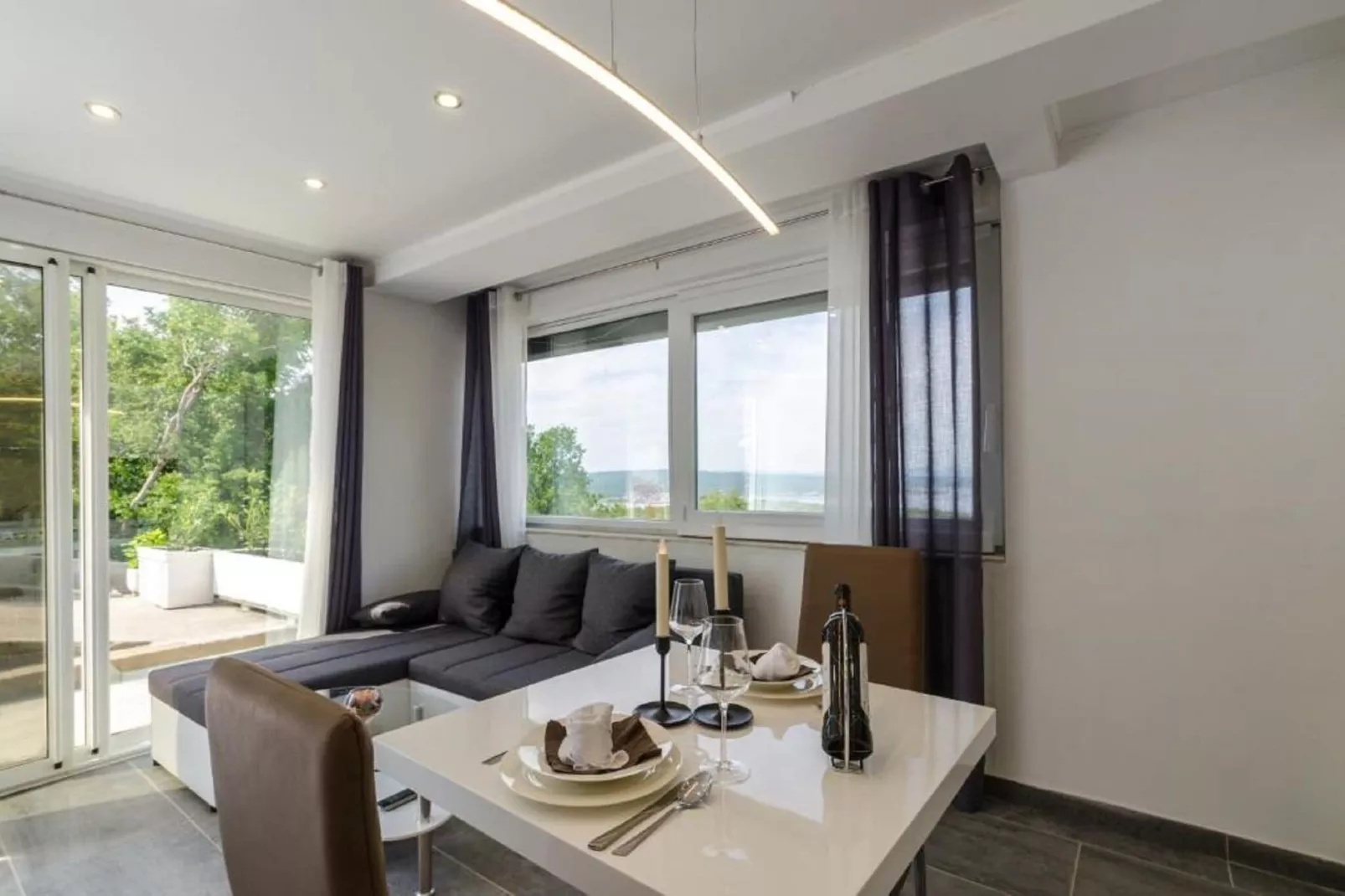 Milly-Living room
