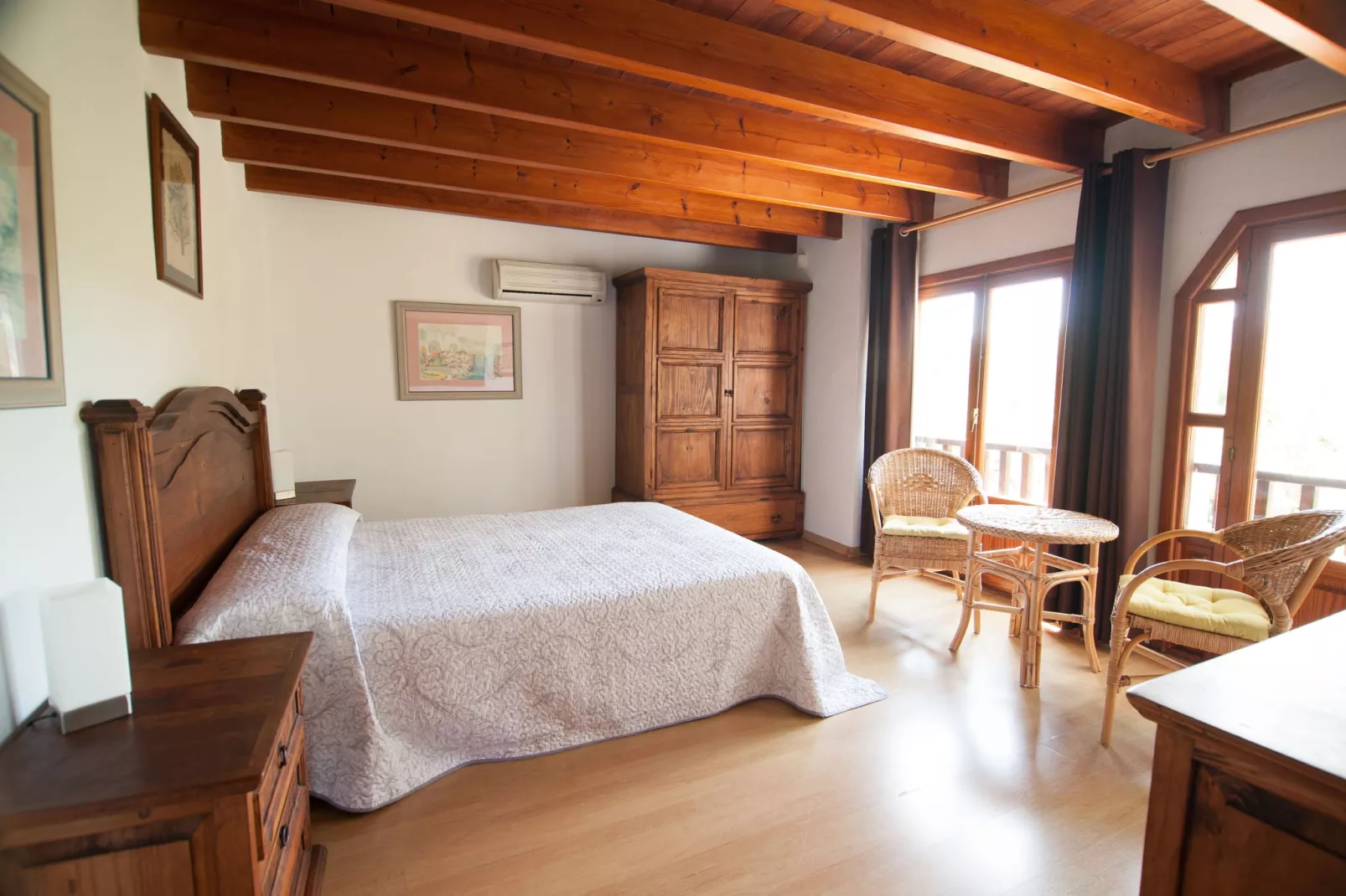 Can Jurat-Bedroom
