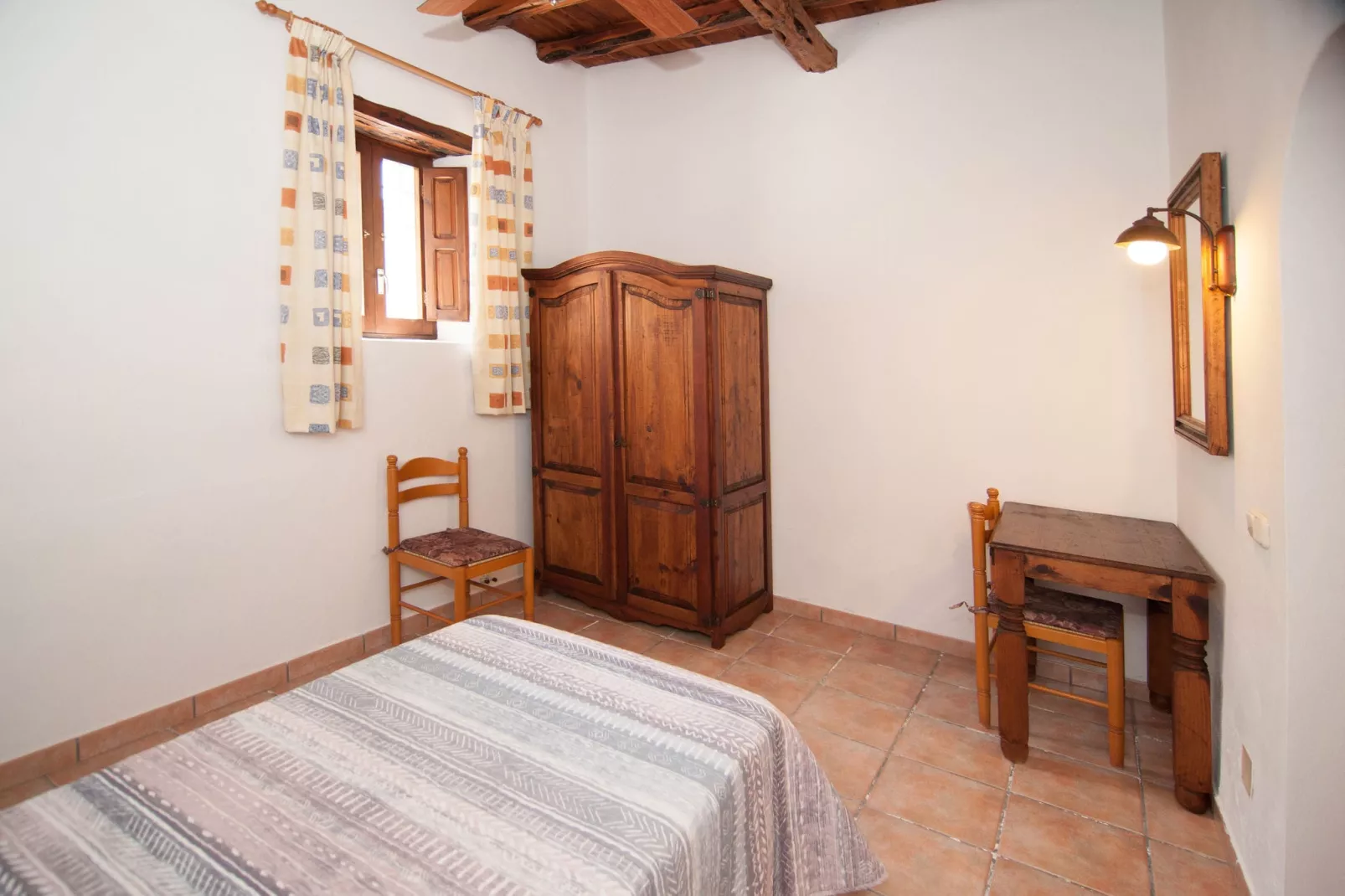 Can Jurat-Bedroom