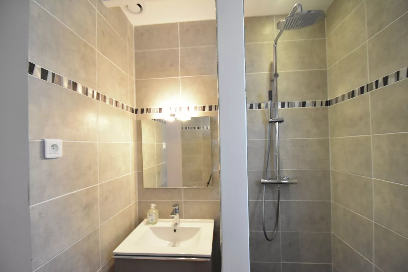 Villa Isclawa-Bathroom
