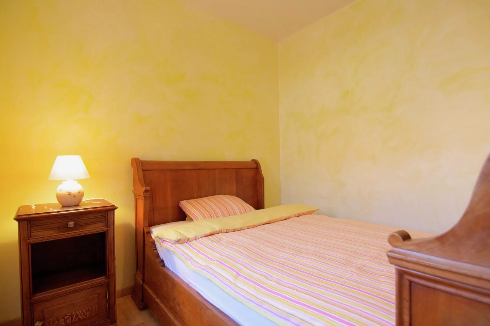 Marie-Rose-Bedroom