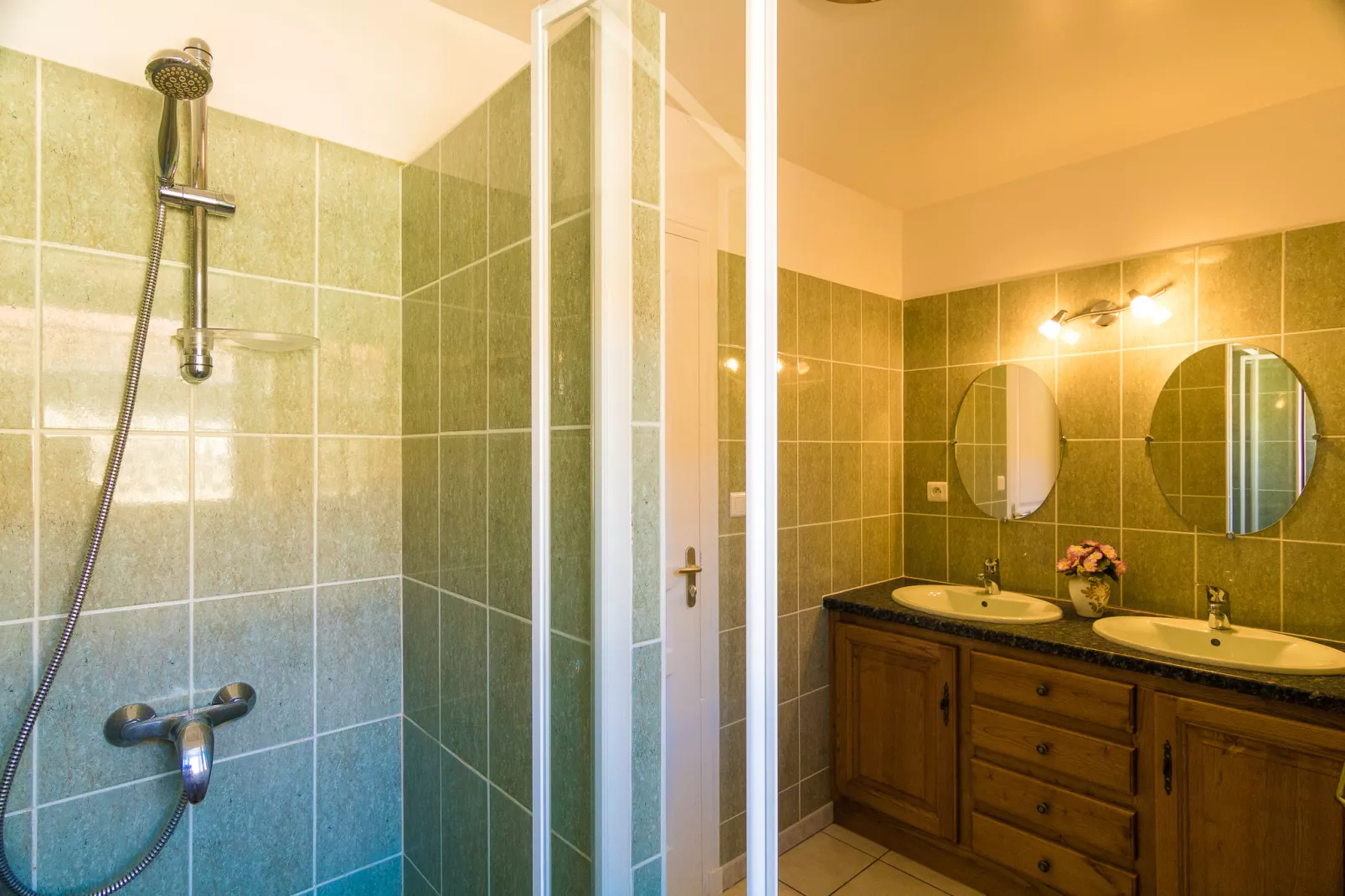 Marie-Rose-Bathroom