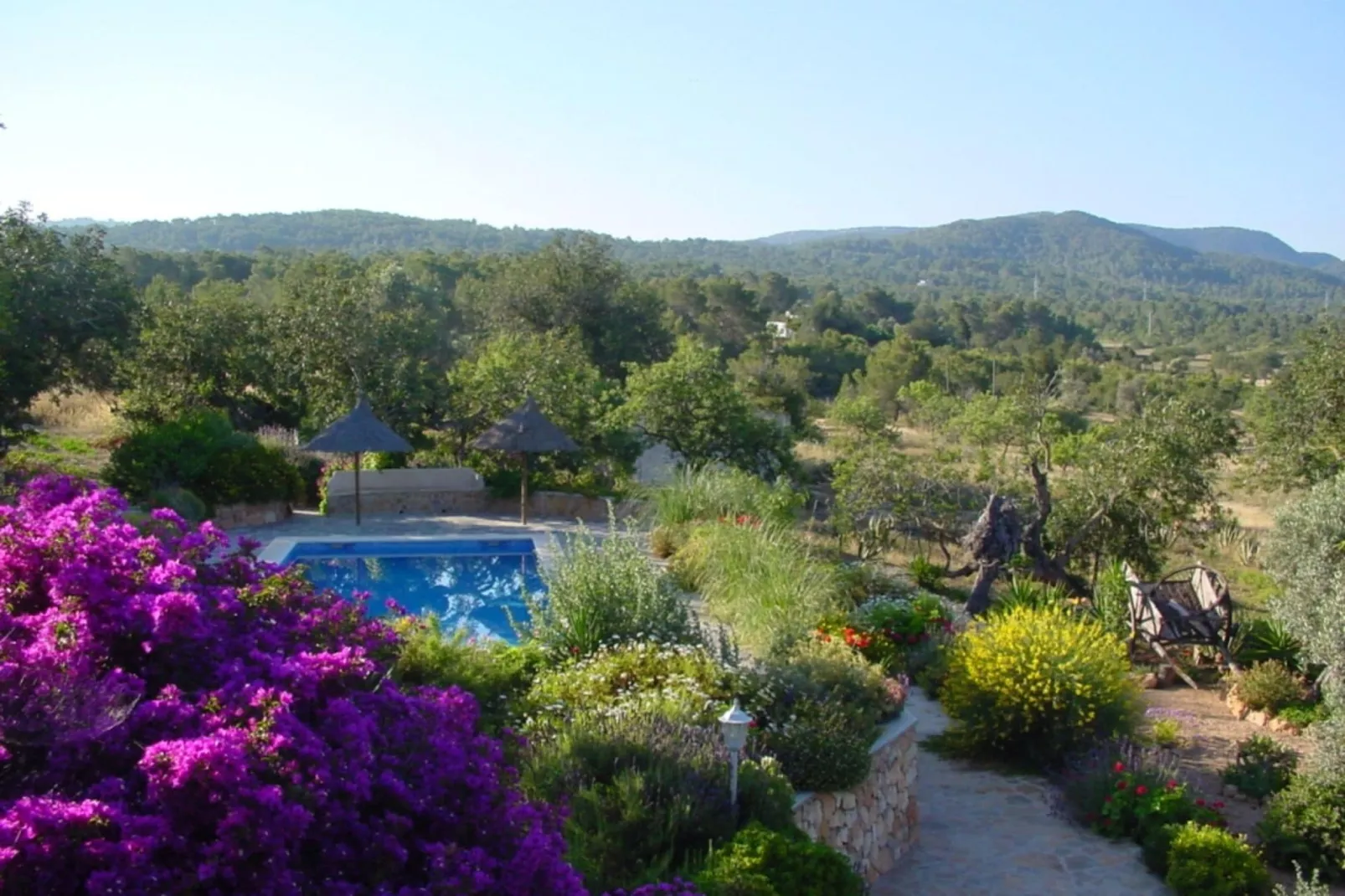 Can Jurat-Gardens summer