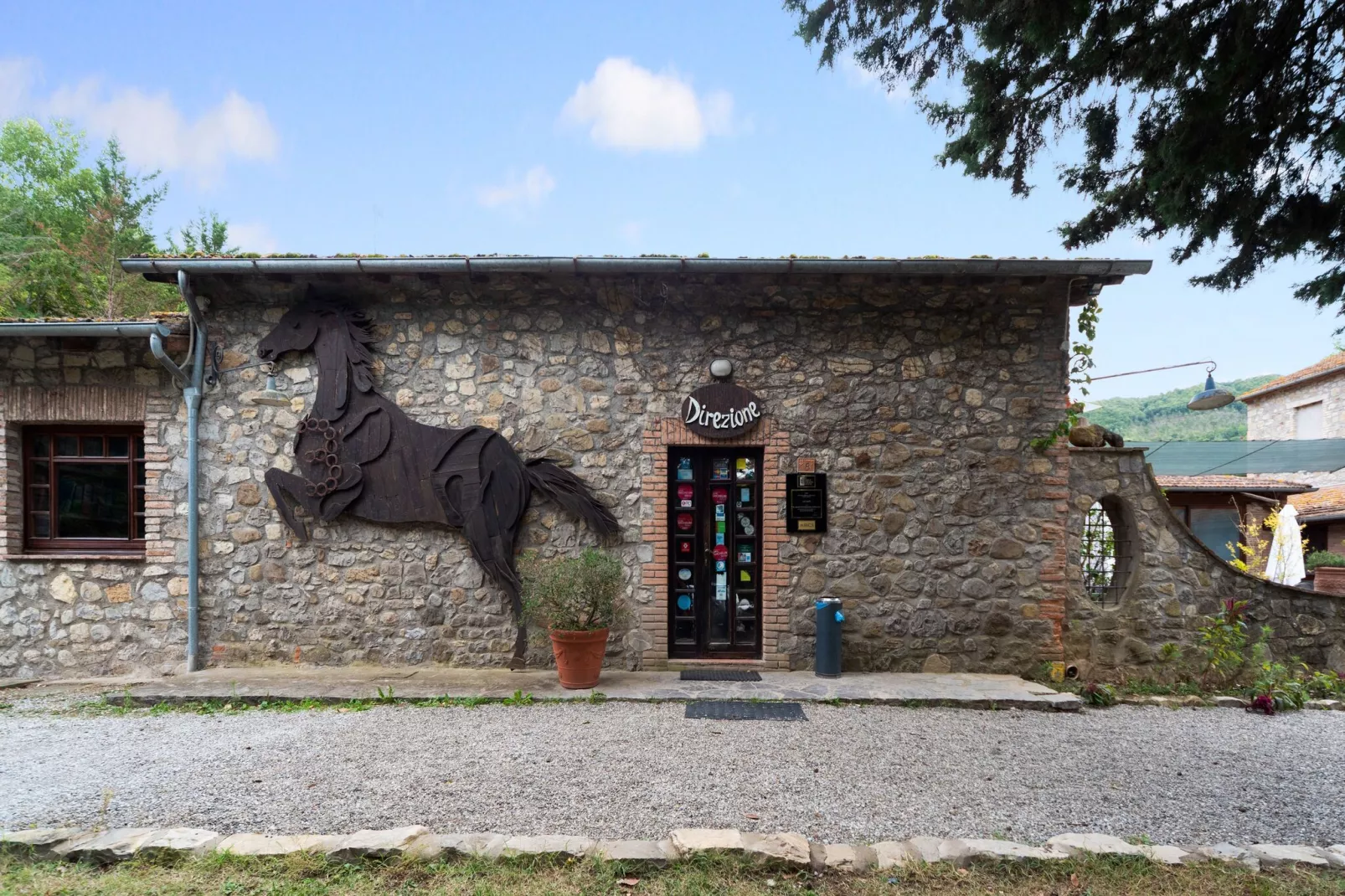 Bilocale-Exterior summer