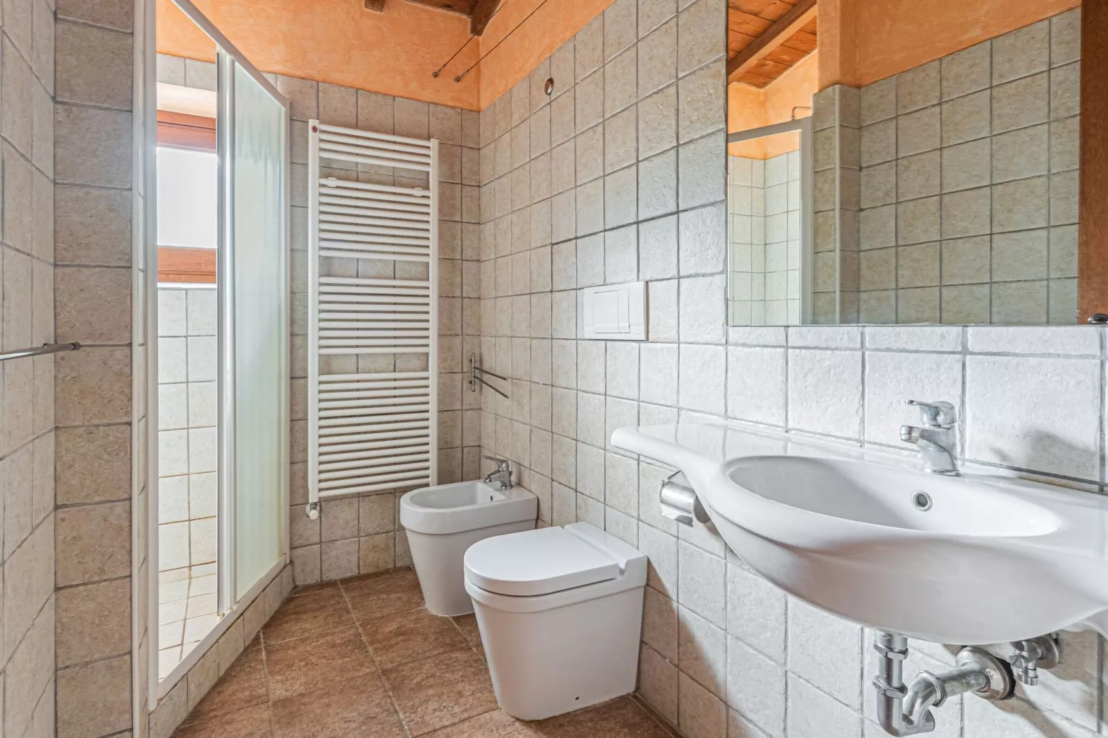 Bilocale-Bathroom