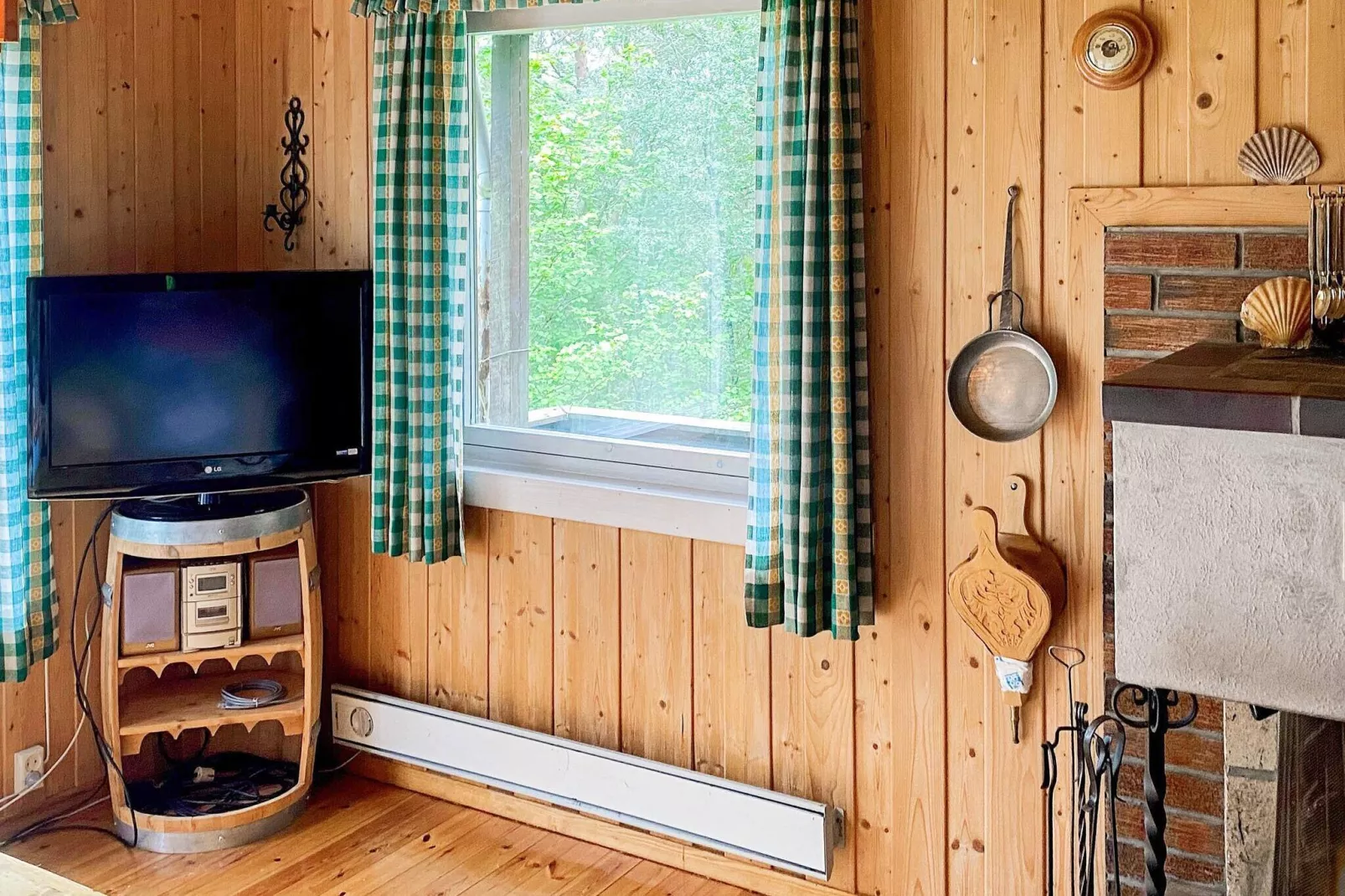 4 person holiday home in Reksteren-By Traum-Indoor