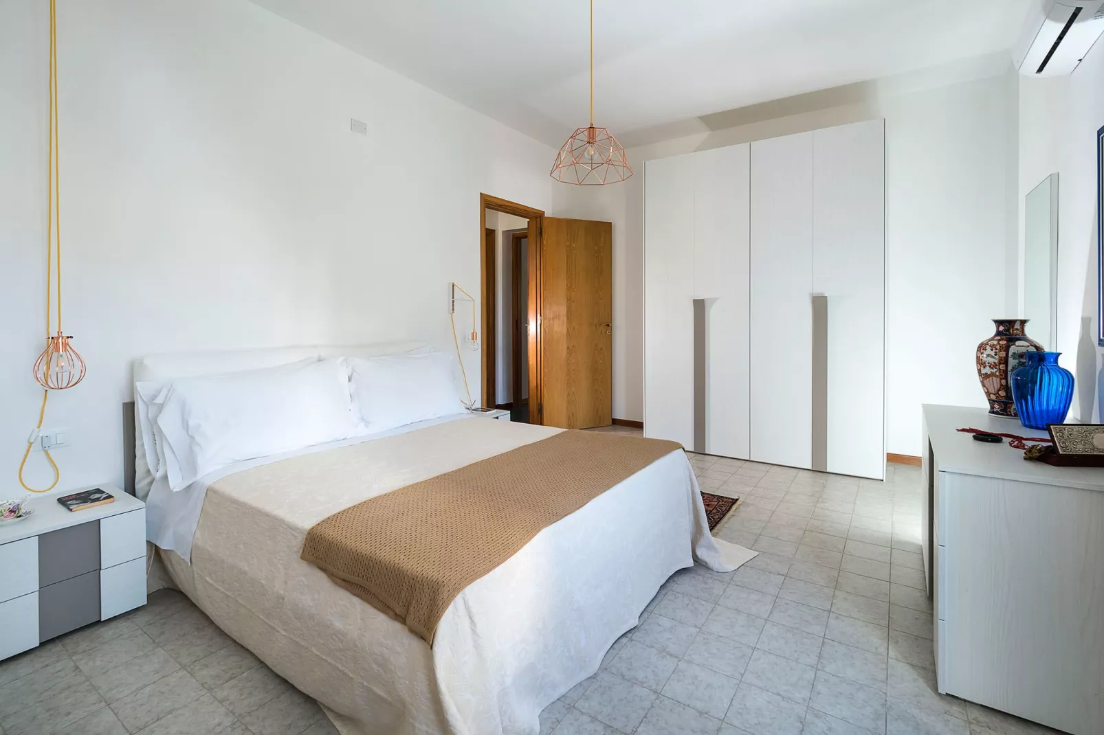 Salinella 10p-Bedroom