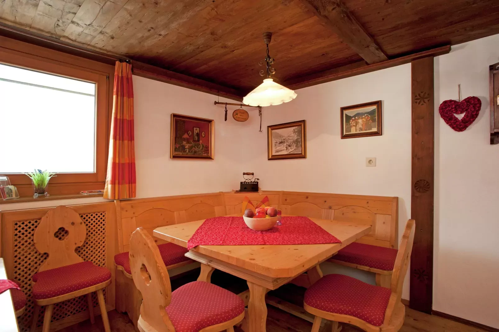 Huber-Dining room