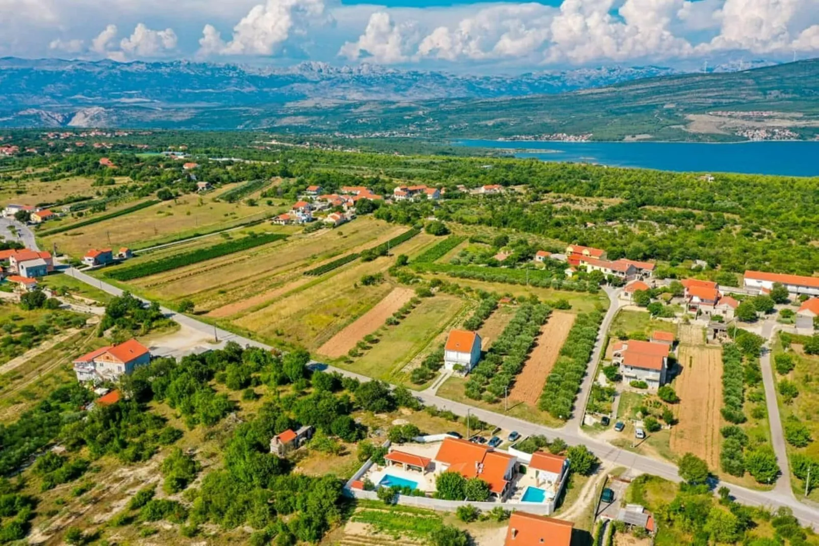 Vila Barka-Areas summer 1km