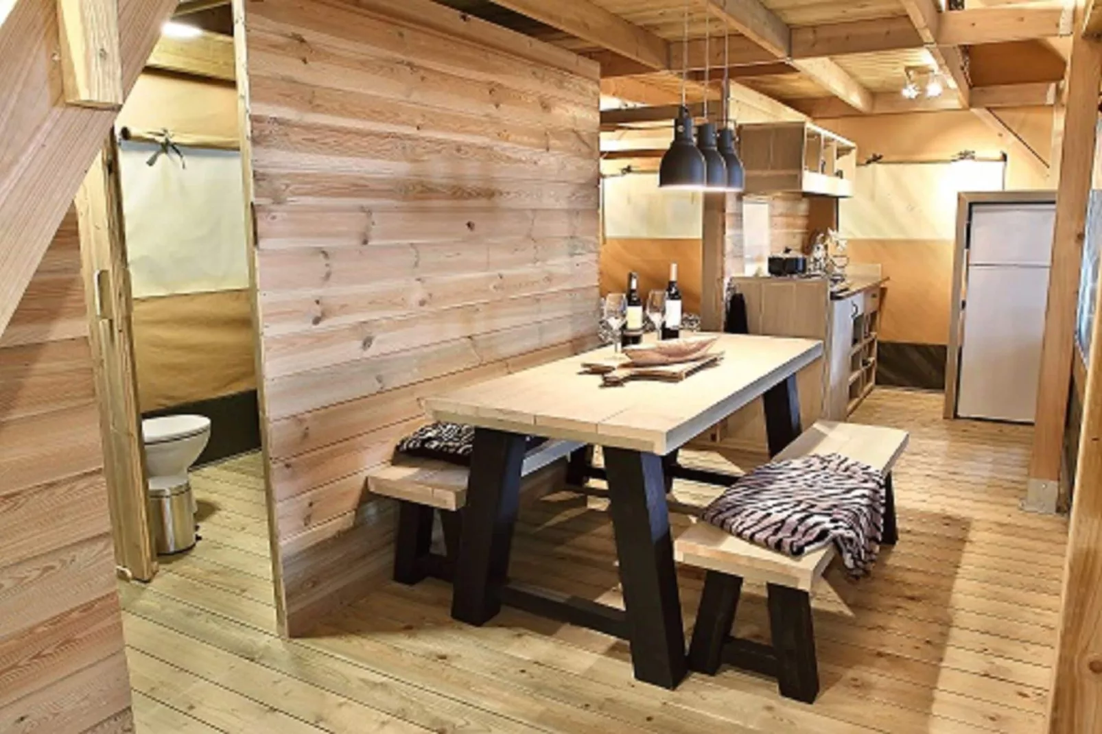 Recreatiepark de Boshoek 1-Esszimmer