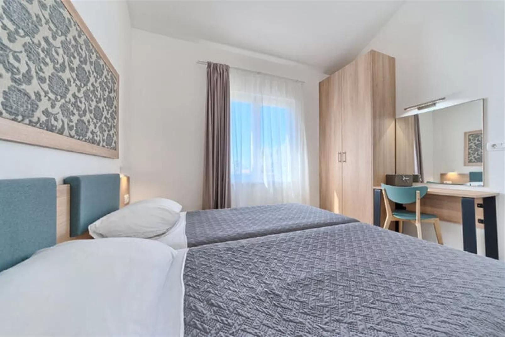 Apartments Medena Trogir - Seget Donji - A2plus2 Superior seaside-Bedroom