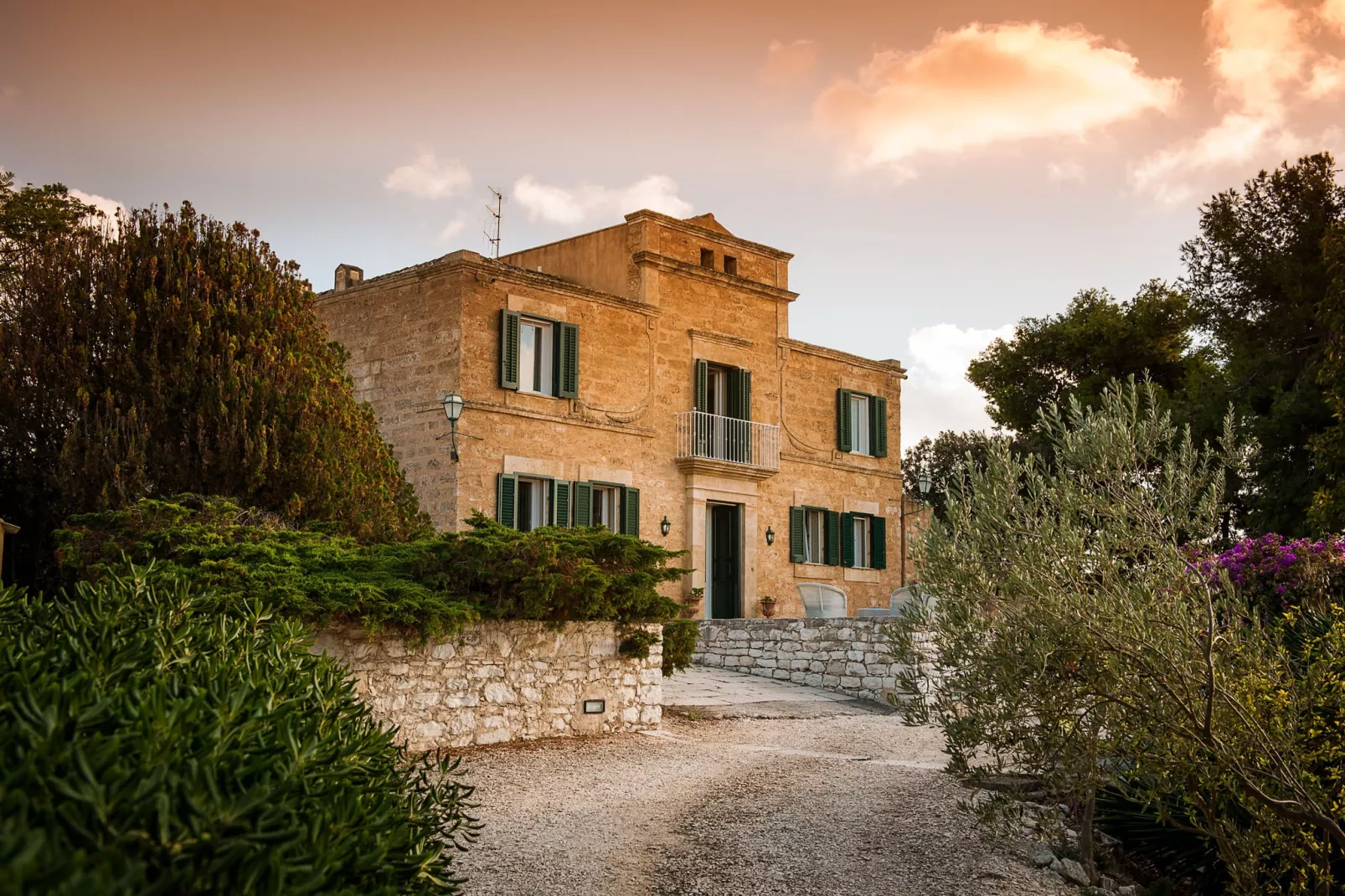 Corte del Sale-Gardens summer