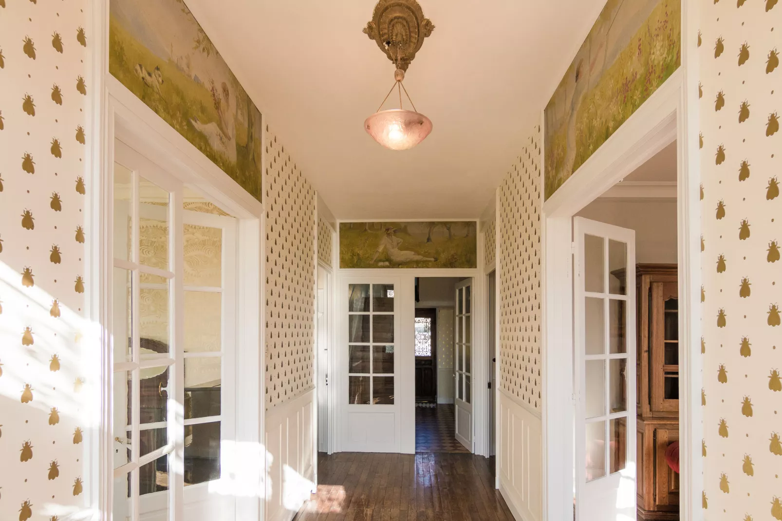 Un Manoir en Dordogne-Reception hall