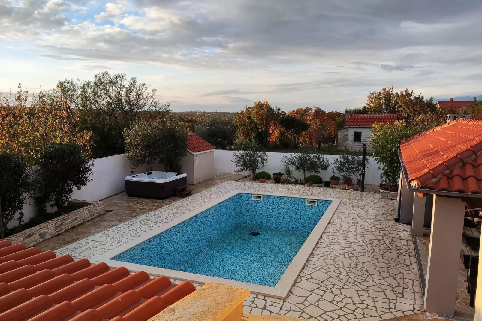 Vila Barka-Atmosphere