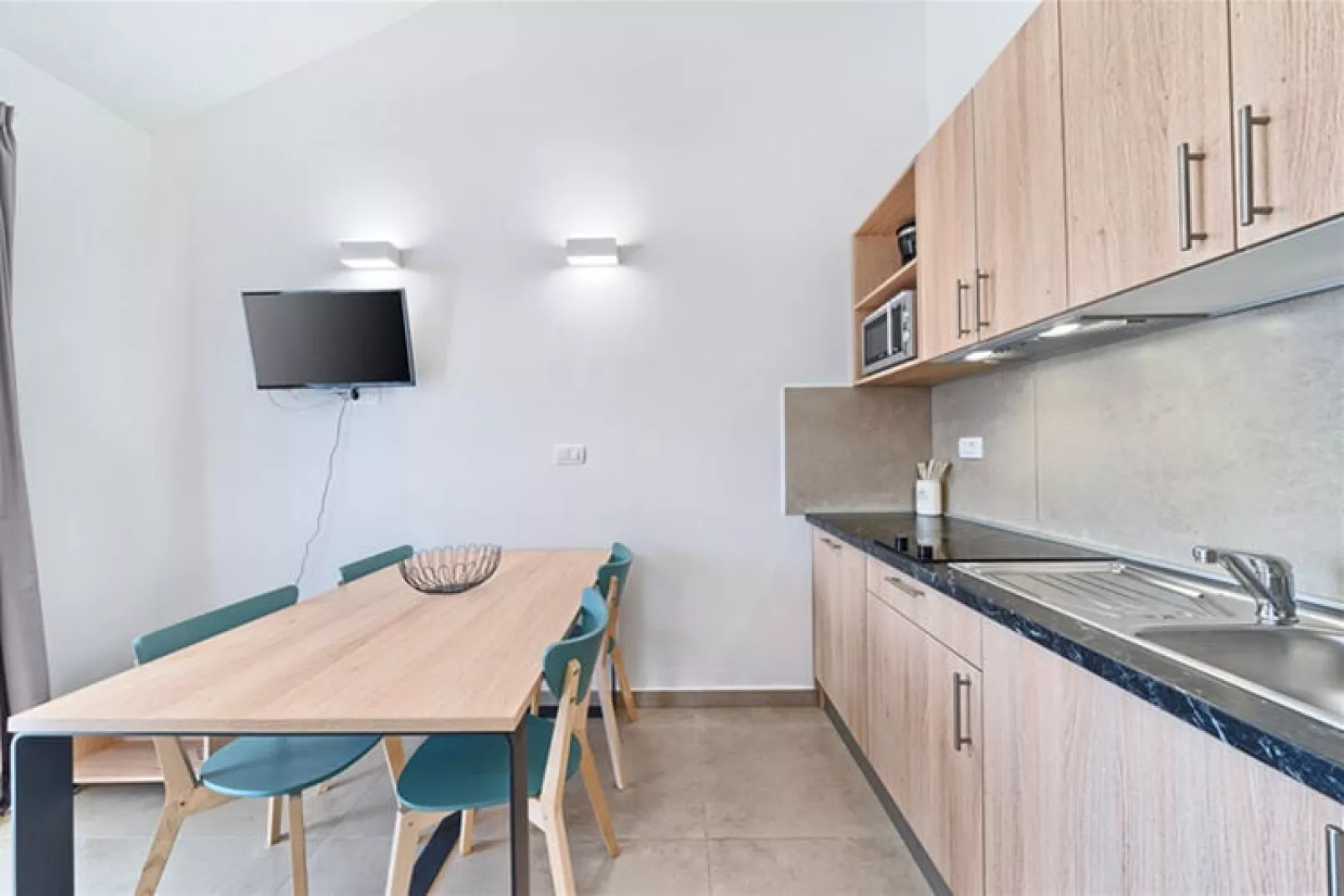 Apartments Medena Trogir - Seget Donji - A2plus2 Superior seaside-Kitchen