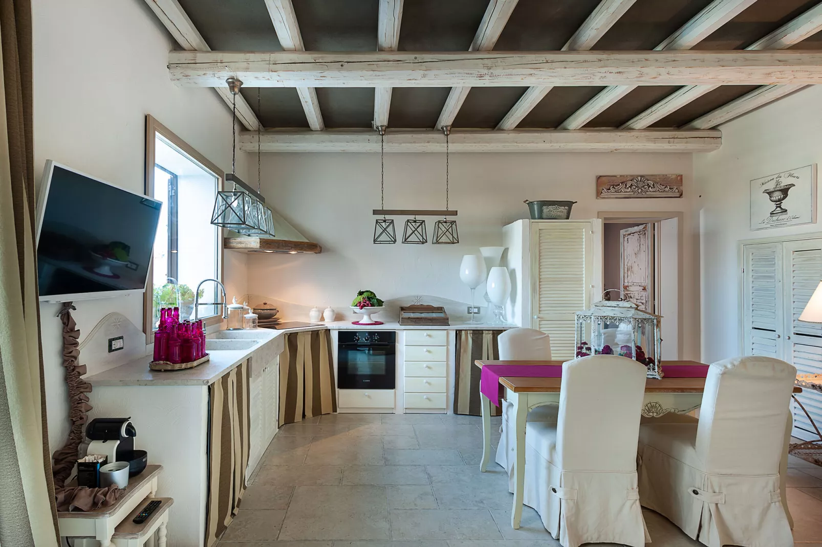 La Pigna Bianca-Kitchen
