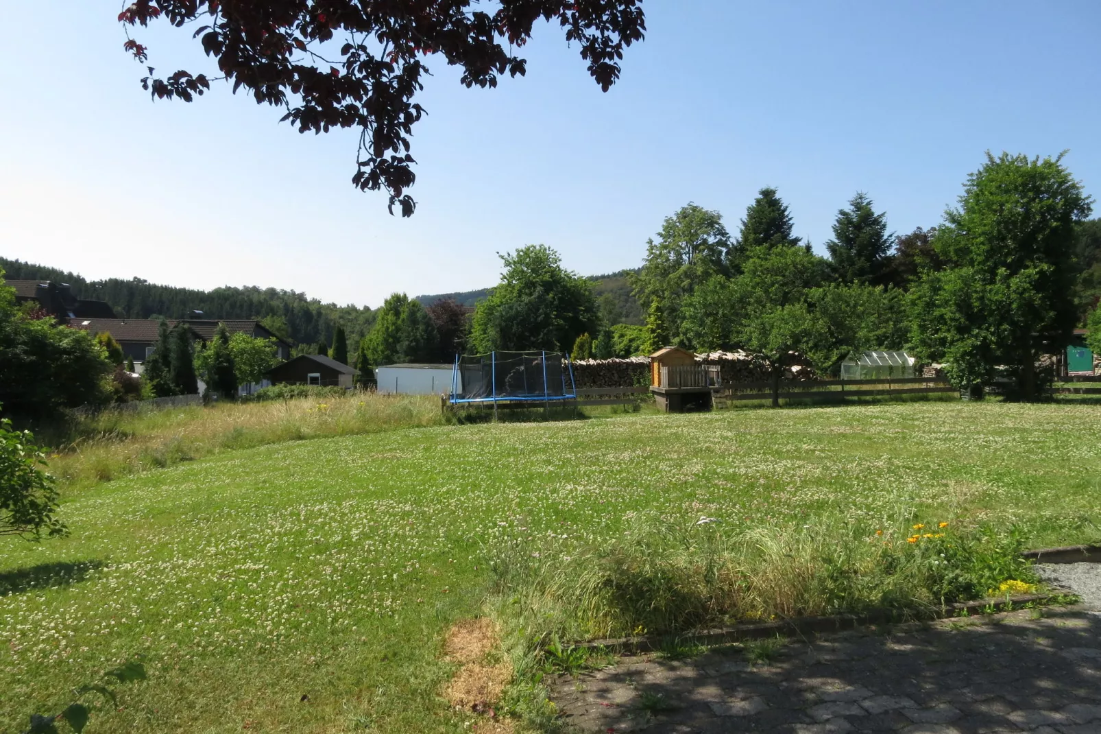 Liesen-Gardens summer