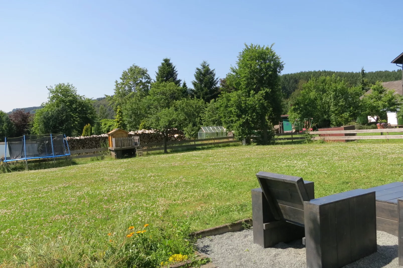 Liesen-Gardens summer