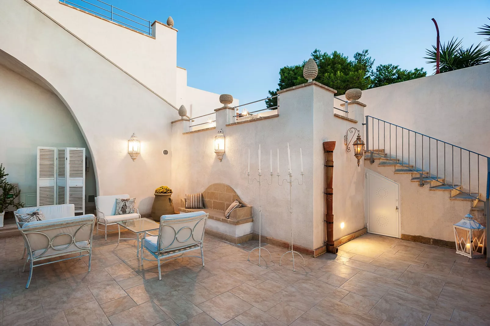 La Pigna Bianca-Terrace balcony