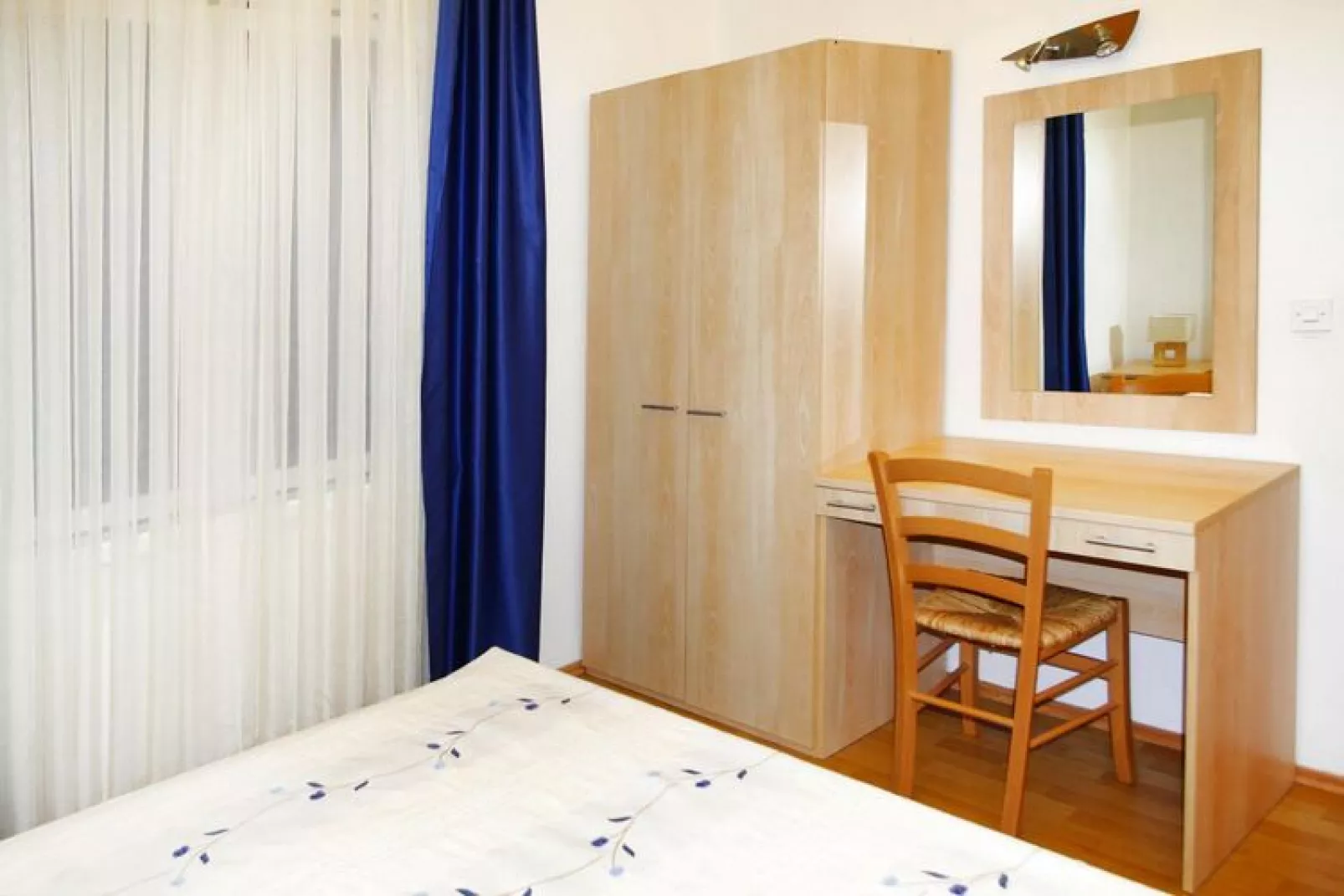 Apartments Medena Trogir - Seget Donji - B4plus1 Superior ca 46 qm für 5 Pers-Schlafzimmer