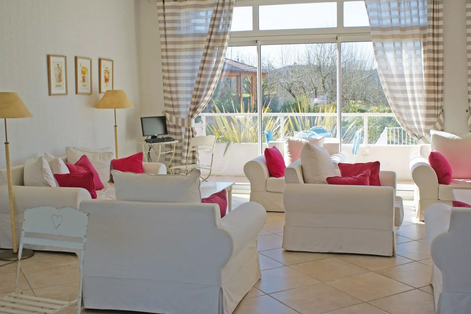Residence Les Bastides des Chaumettes 1-Living room