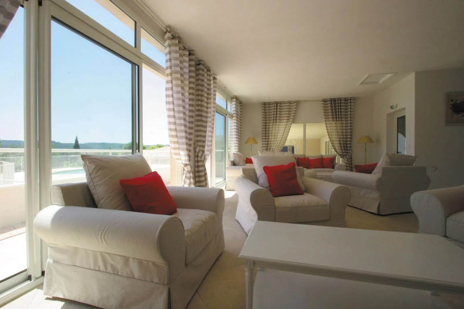 Residence Les Bastides des Chaumettes 3-Living room