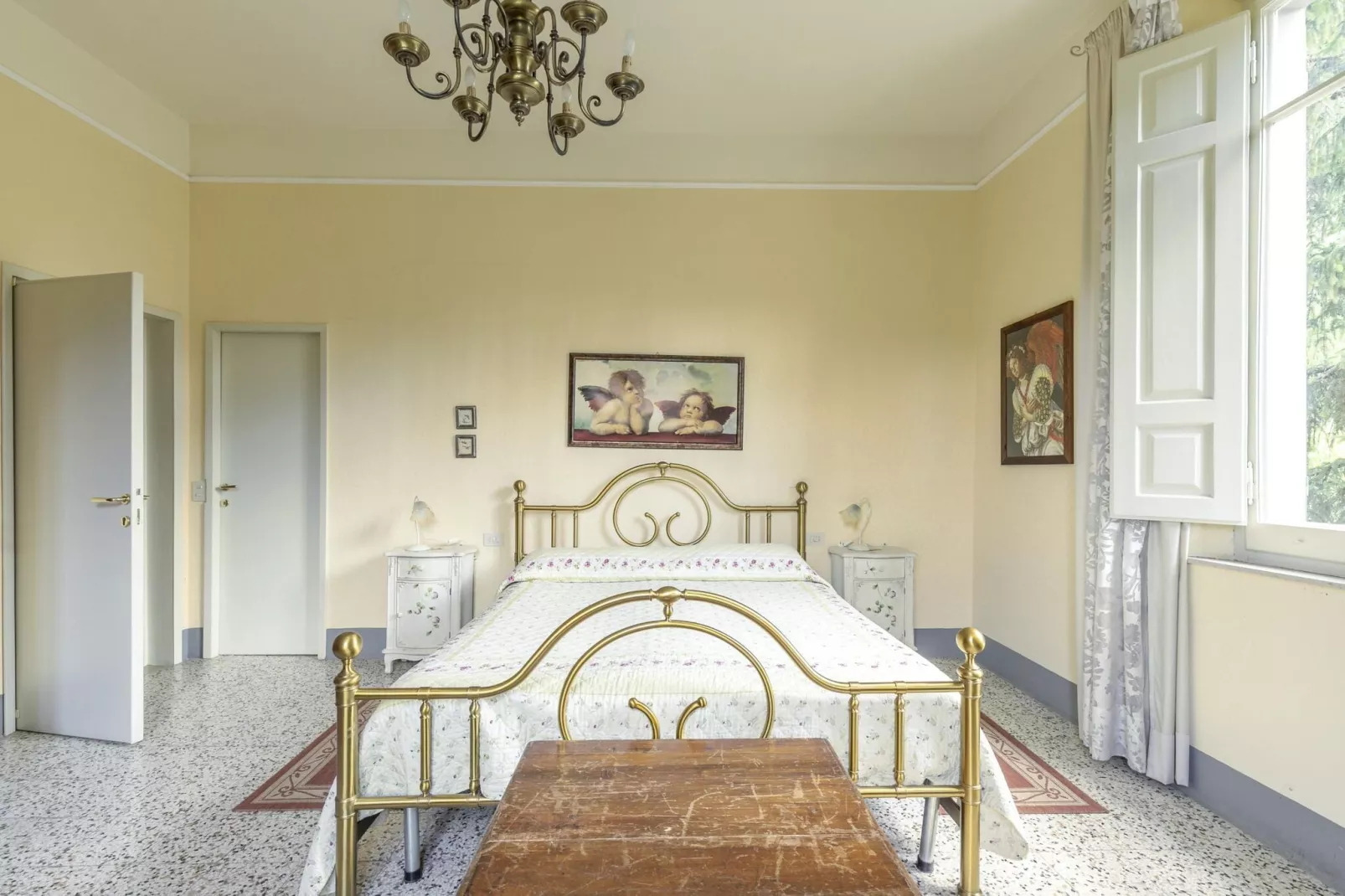 CASA ROSSA-Bedroom