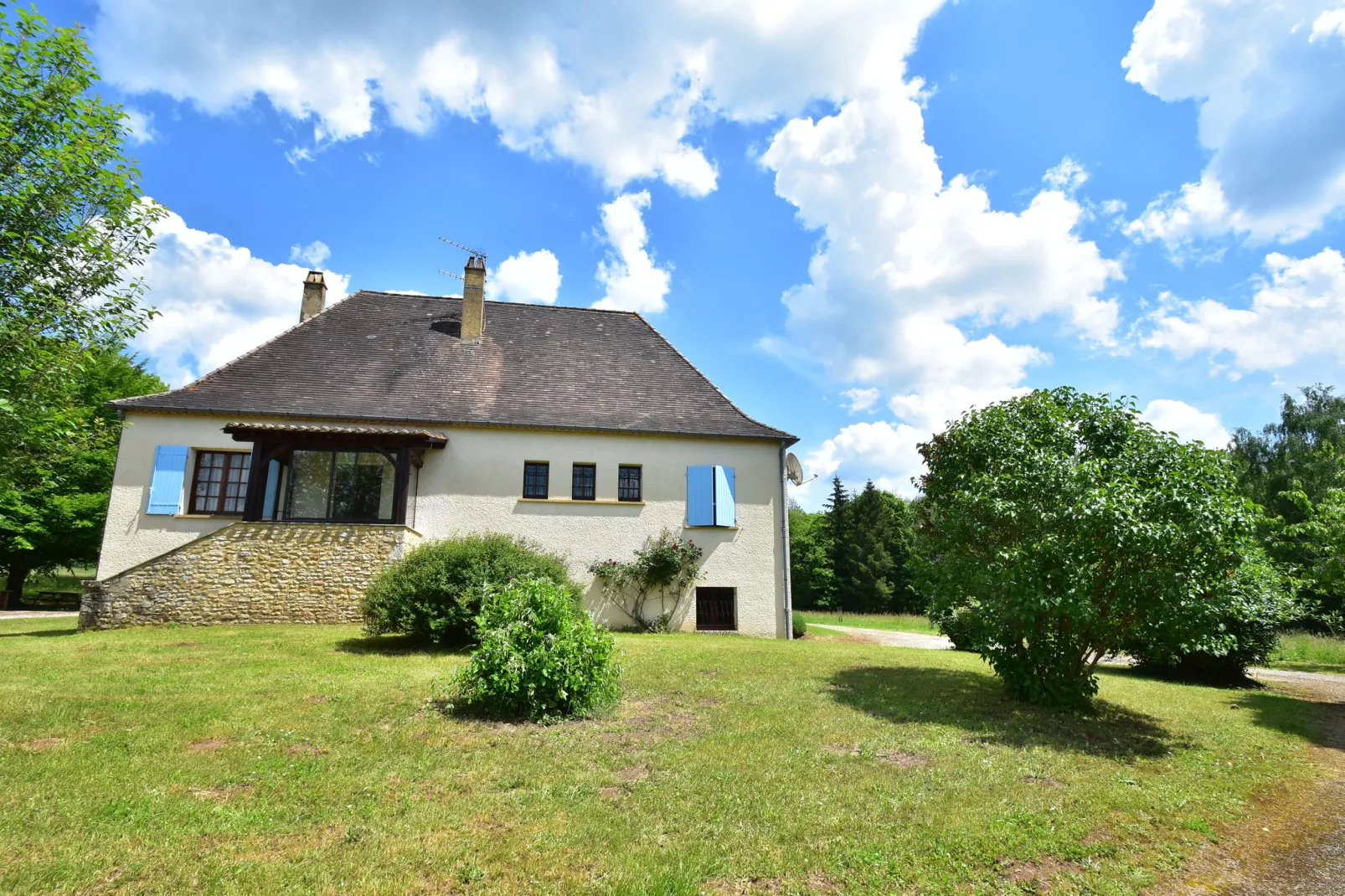 Maison de vacances Villefranche du Périgord Labardamier-Extérieur été