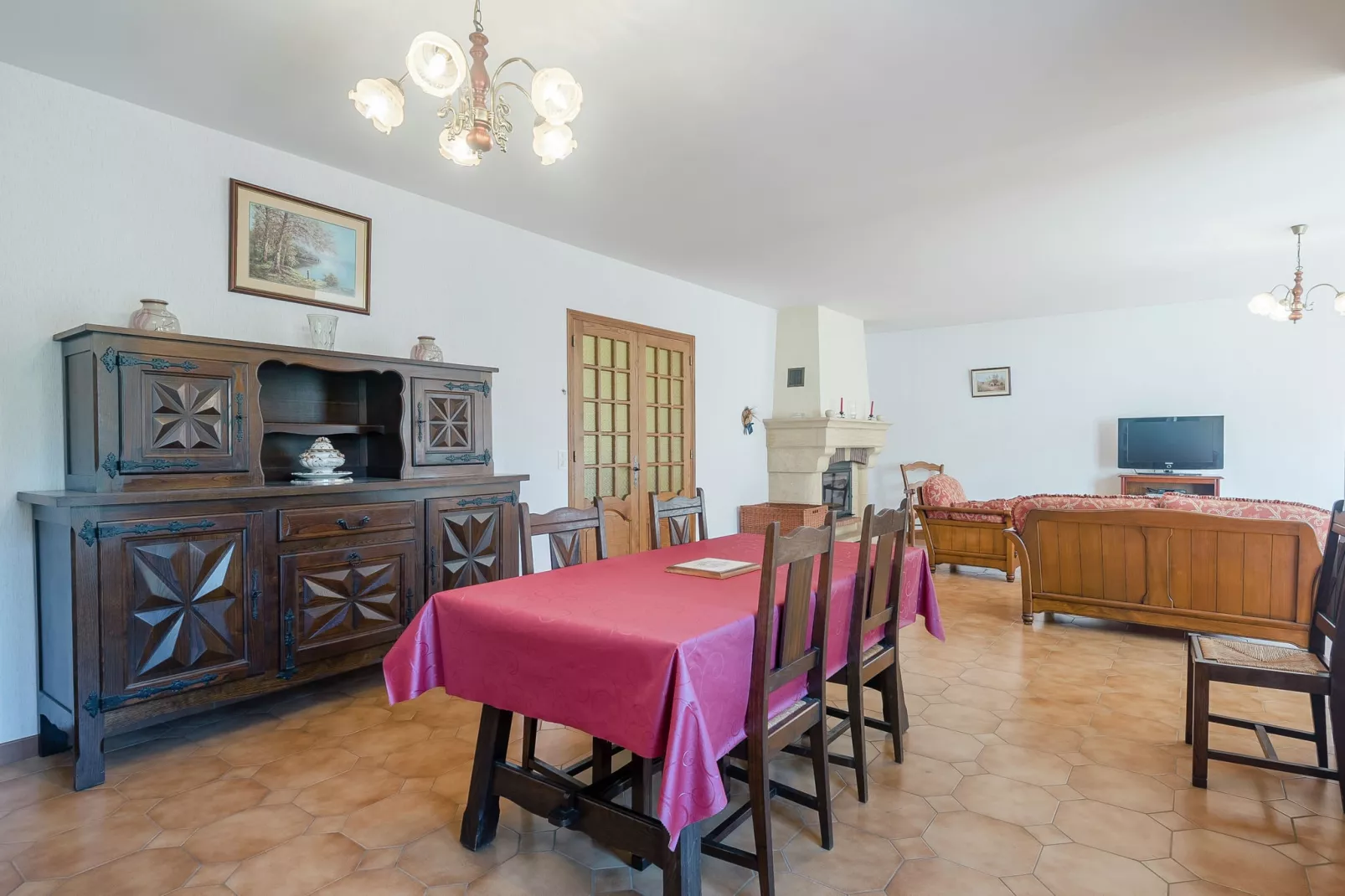 Maison de vacances Villefranche du Périgord Labardamier-Salle à manger