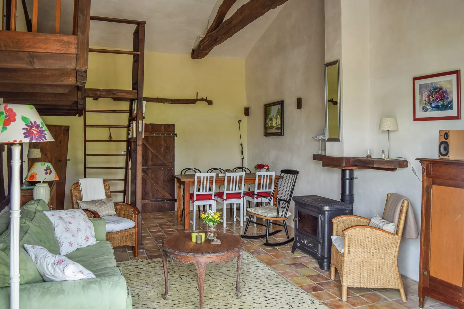 Andante 4P-Living room