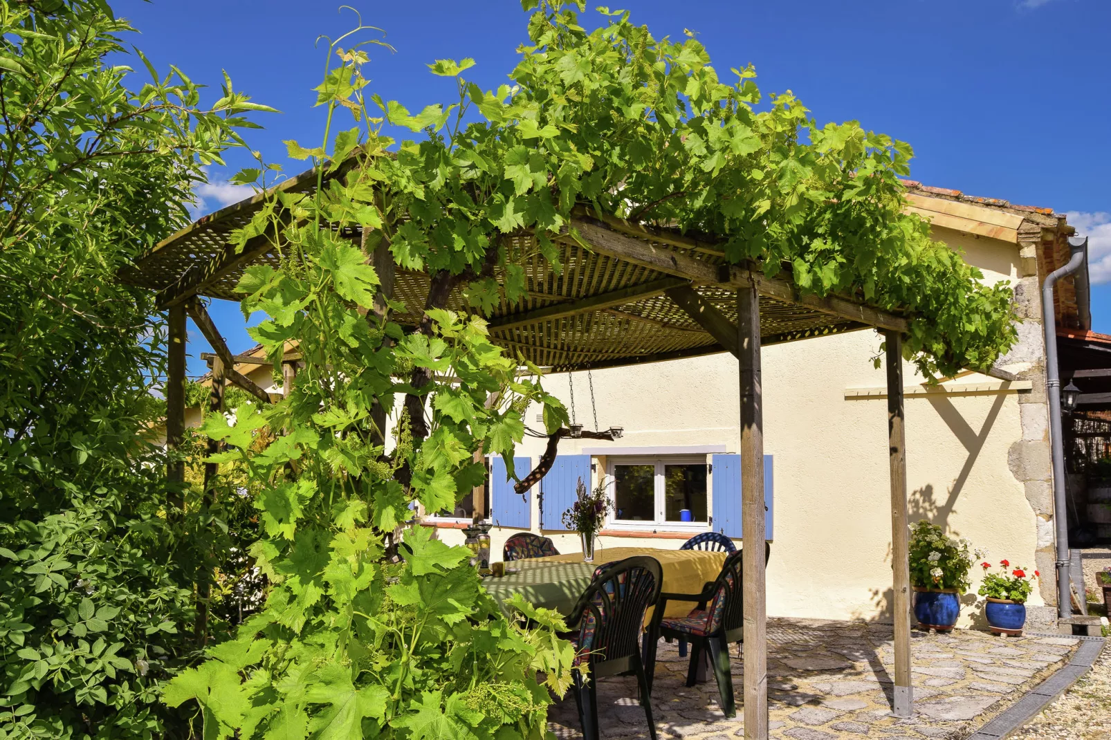 Andante 4P-Terrace balcony