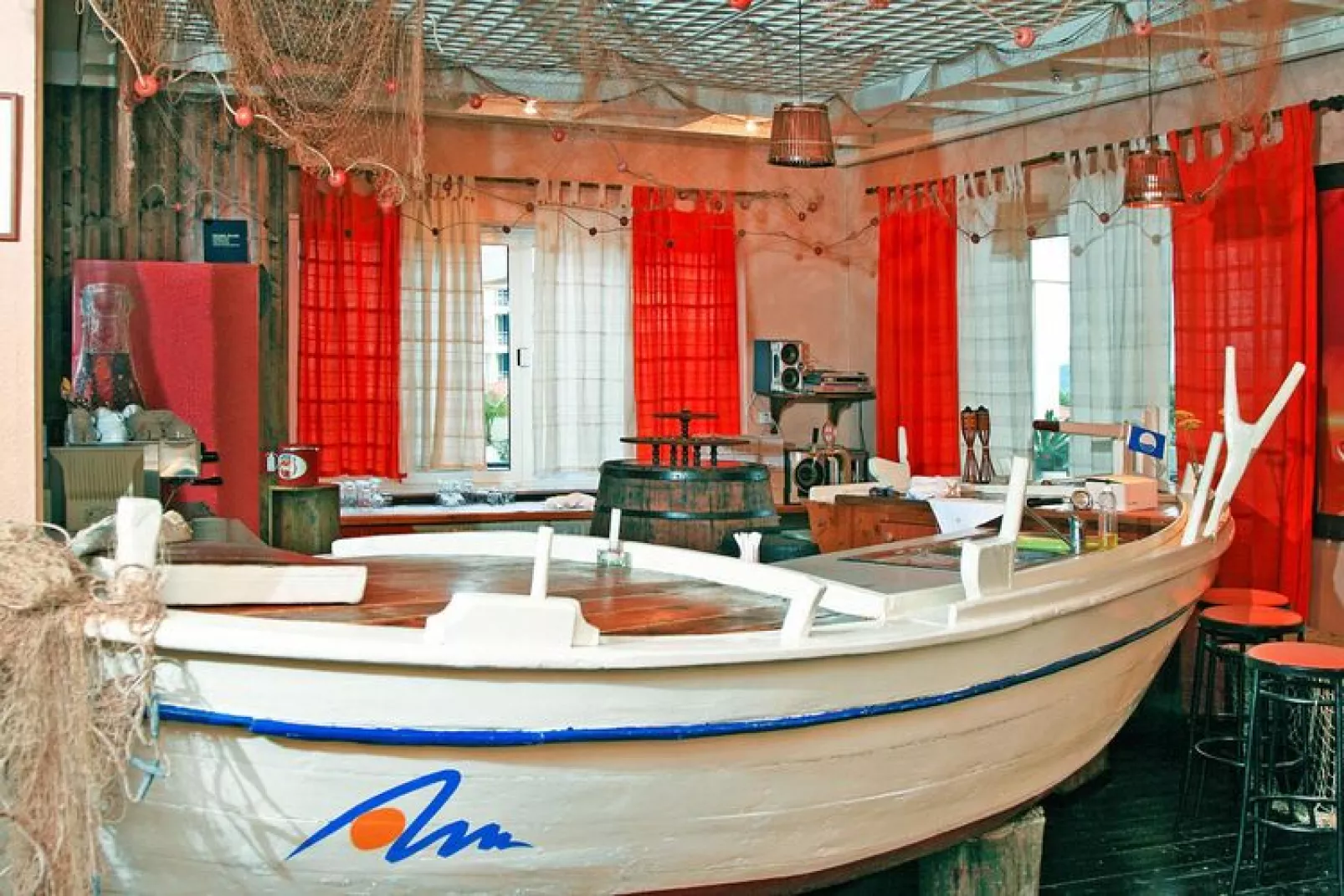 Apartments Medena Trogir - Seget Donji - B 4plus1 Superior Seaside