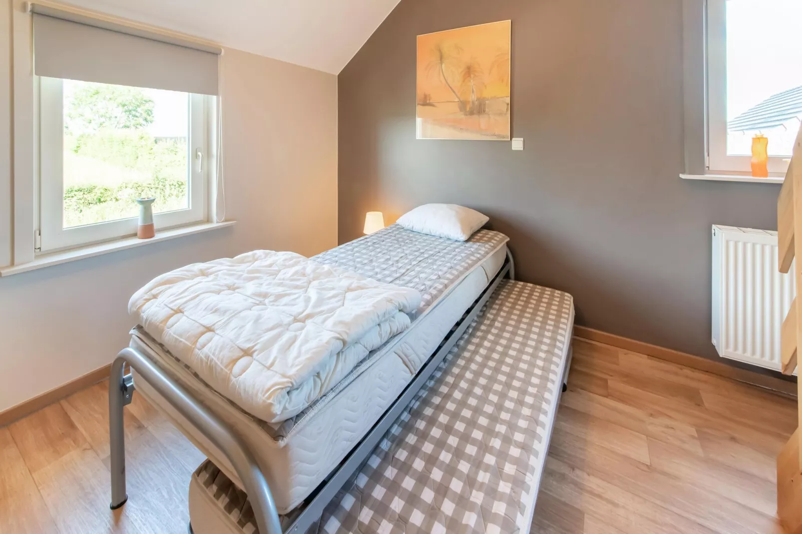 Emeraude-Bedroom